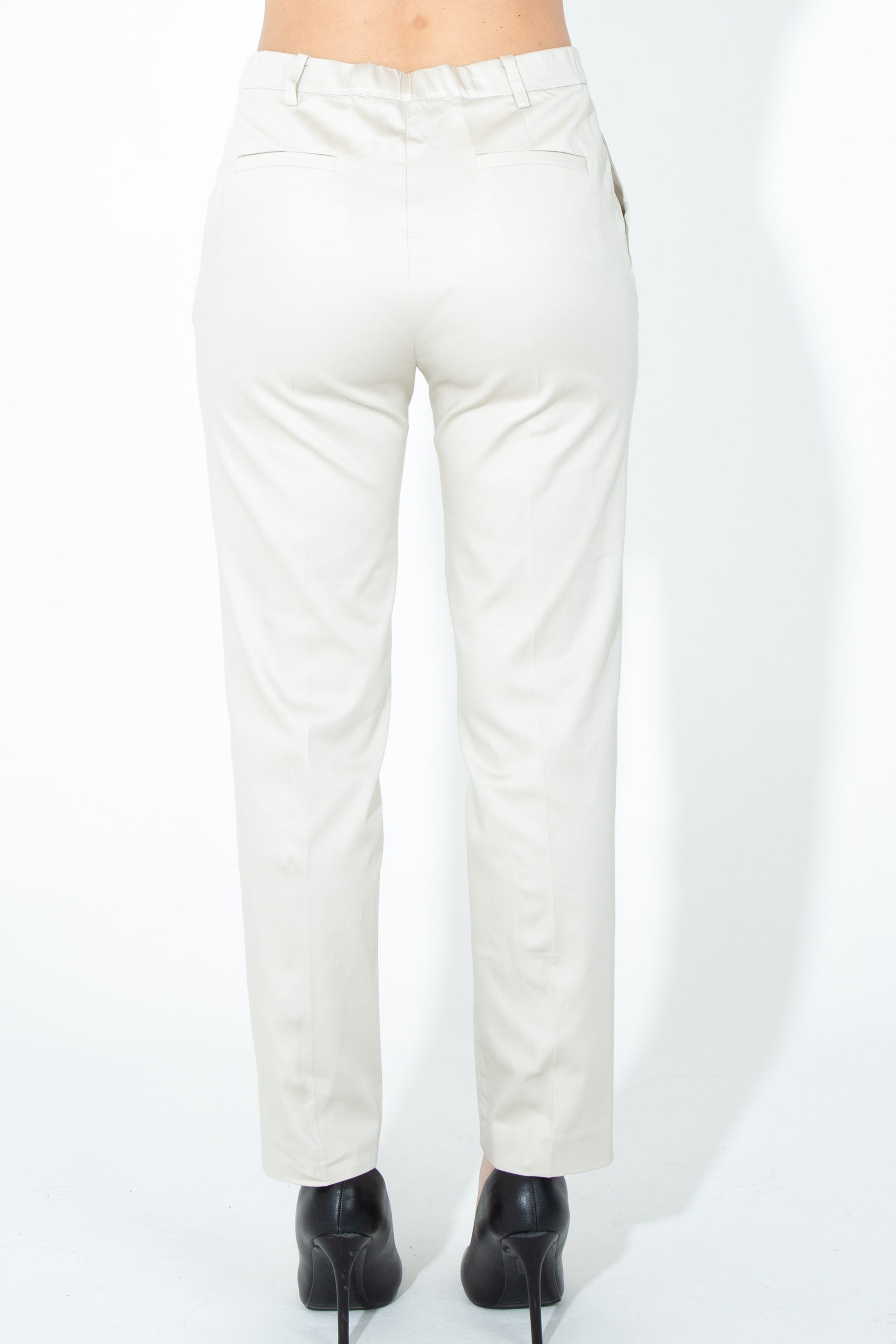 Pantalone a sigaretta