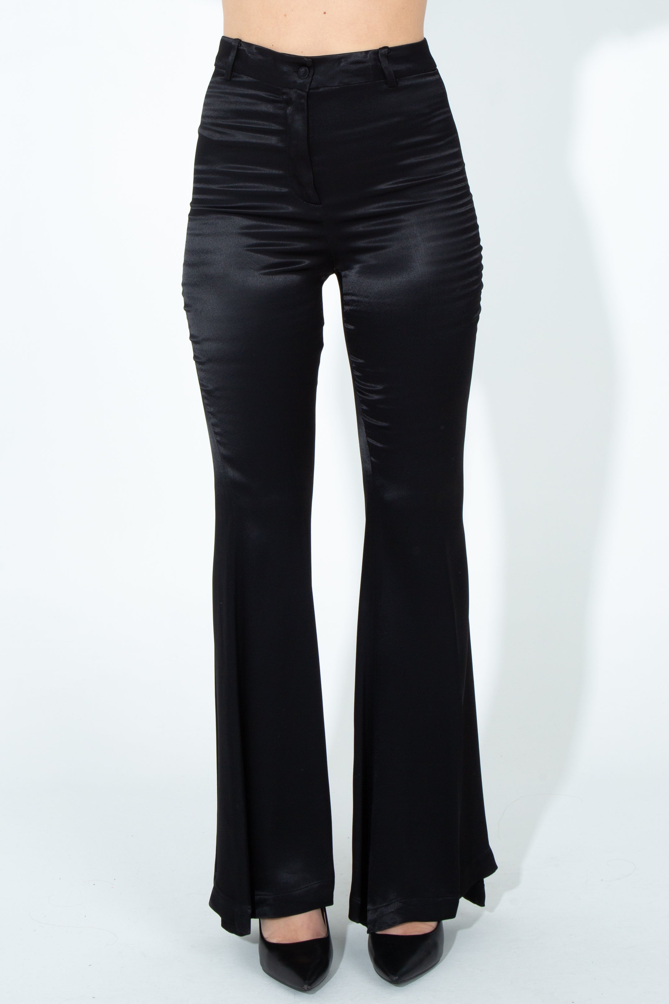 Pantalone a zampa in raso