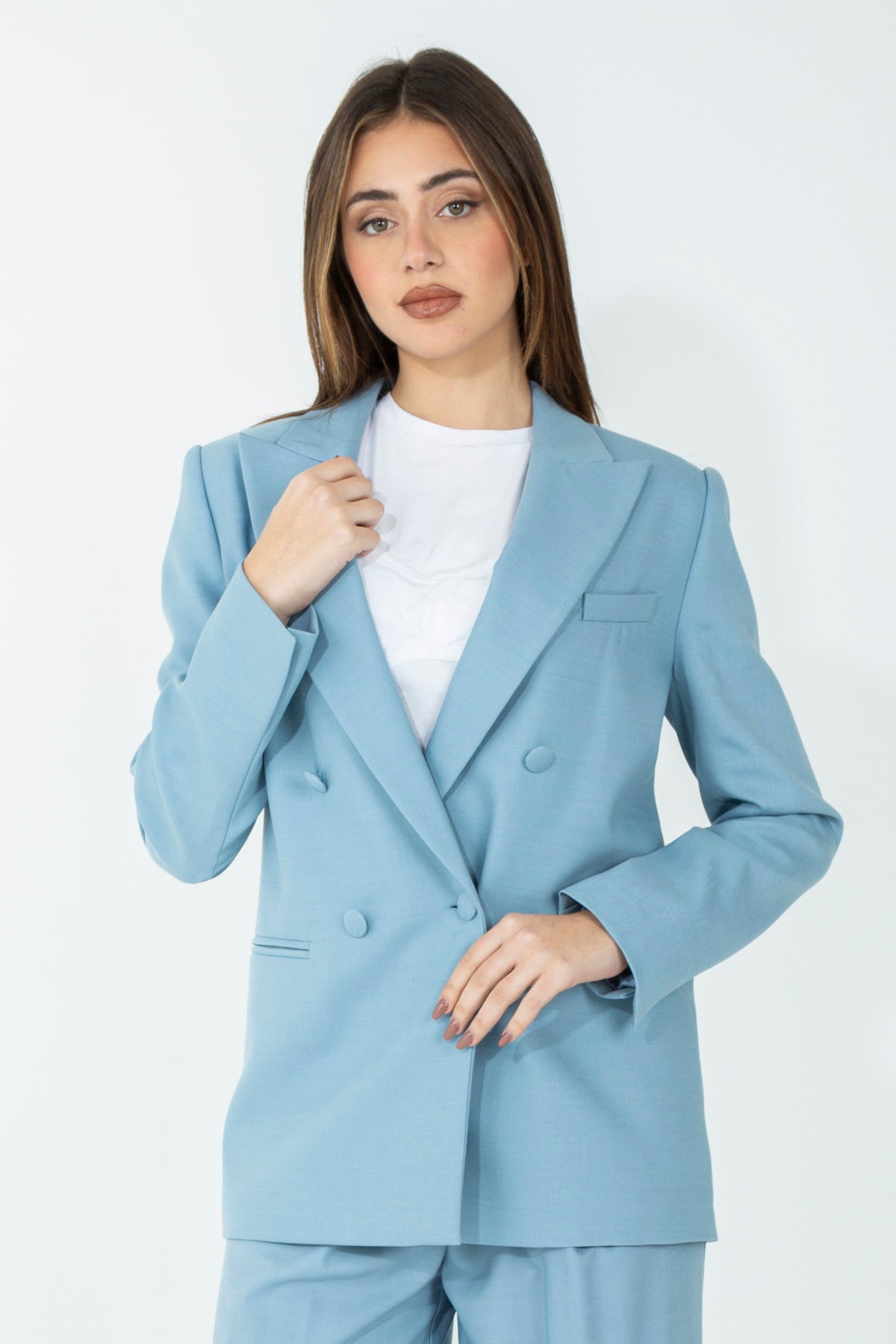 Giacca doppiopetto con bottoni in tono