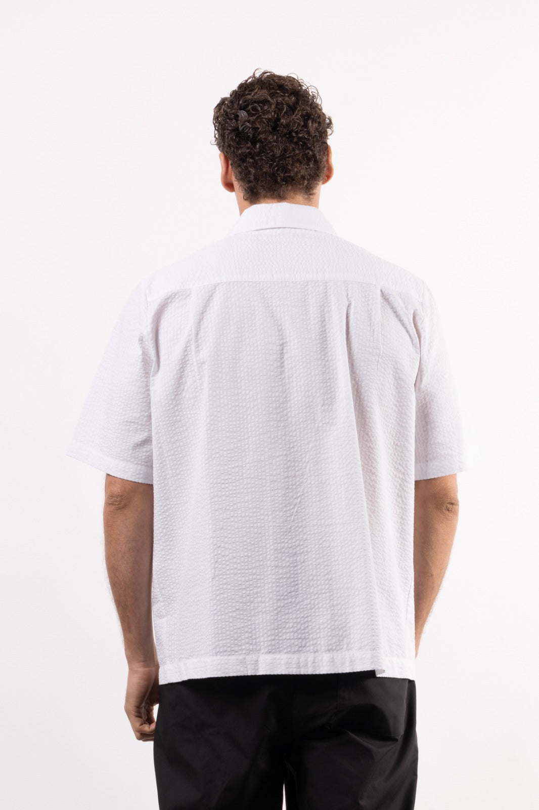 Camicia in tessuto goffrato