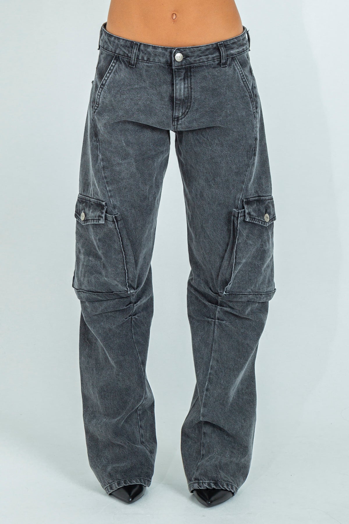 Grey cargo jeans