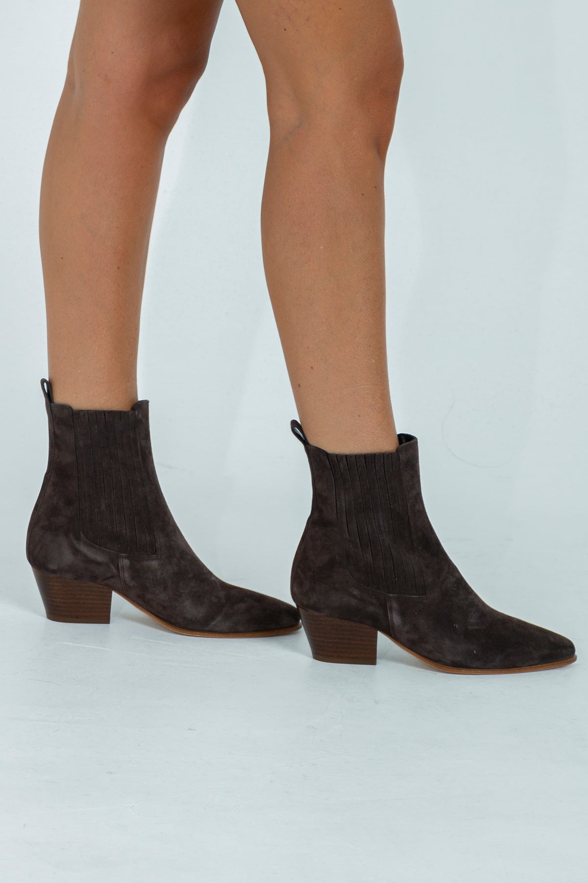 Pointed toe ankle boots