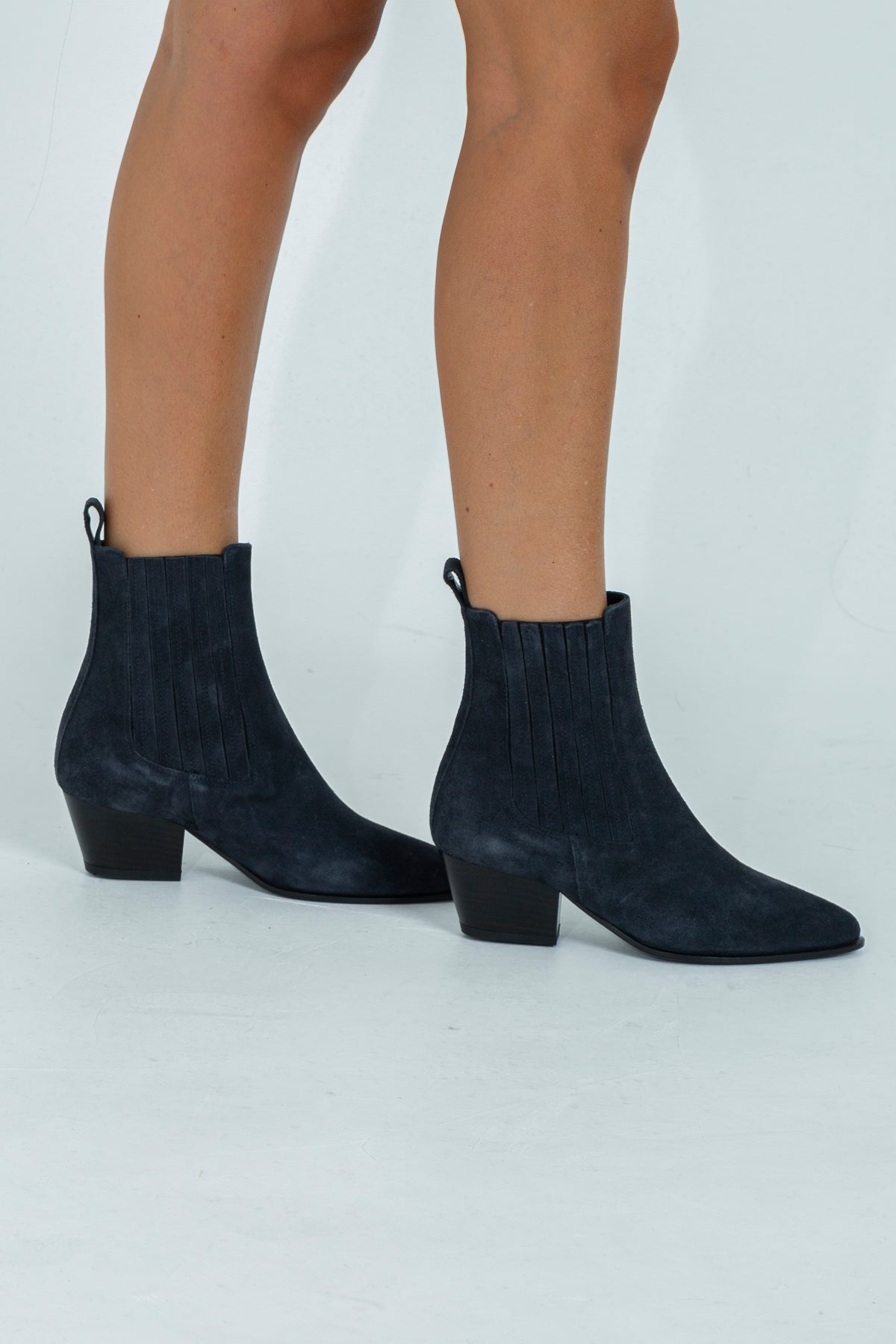 Pointed toe ankle boots