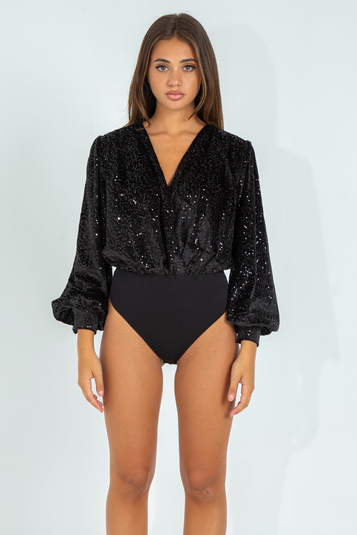 Velvet body with sequins