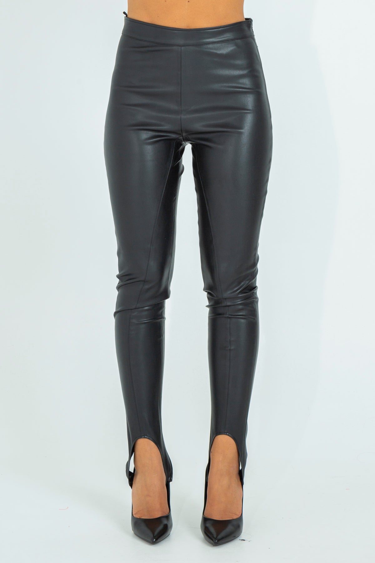 Faux leather leggings with gaiters