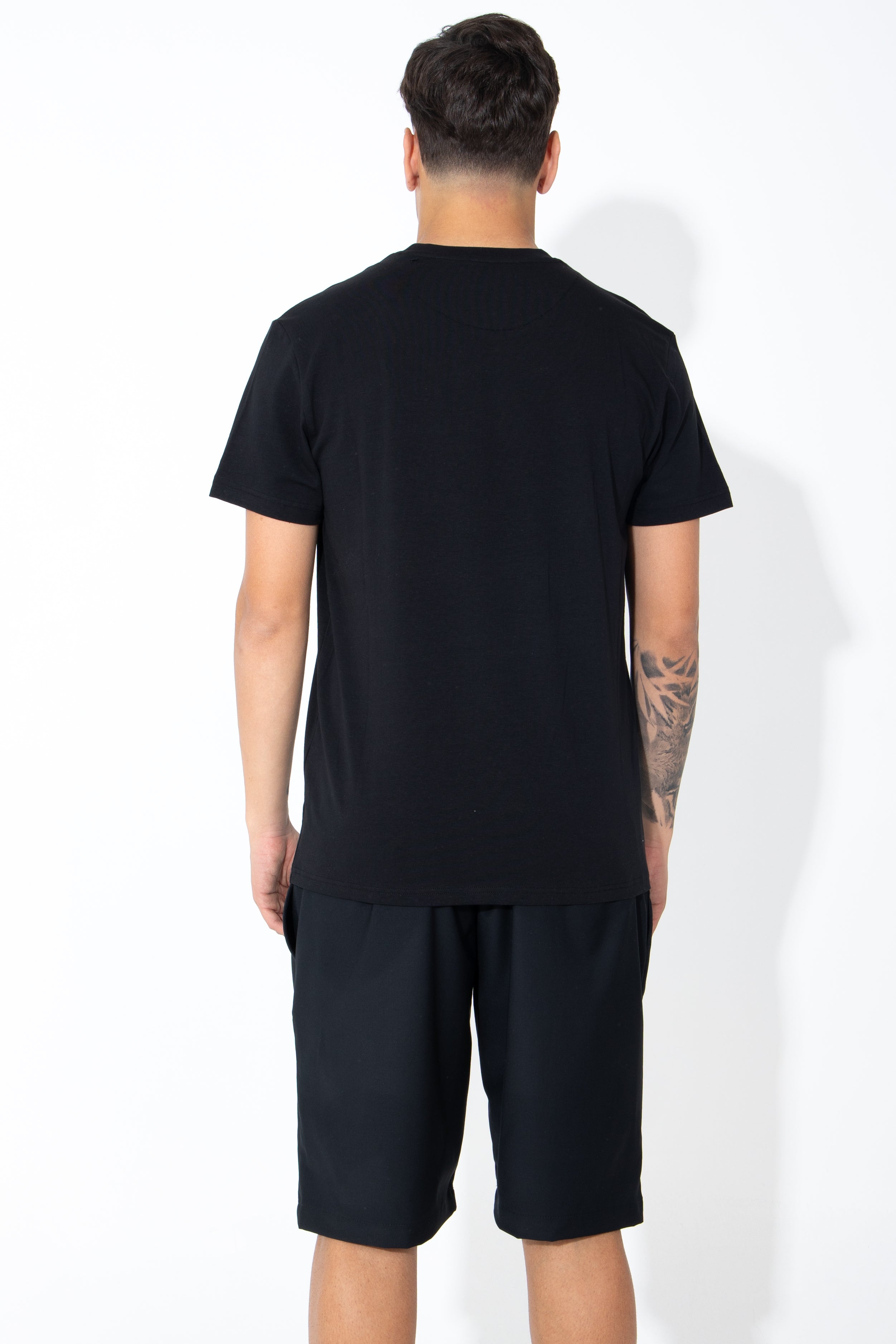 T-Shirt con logo effetto graffiti