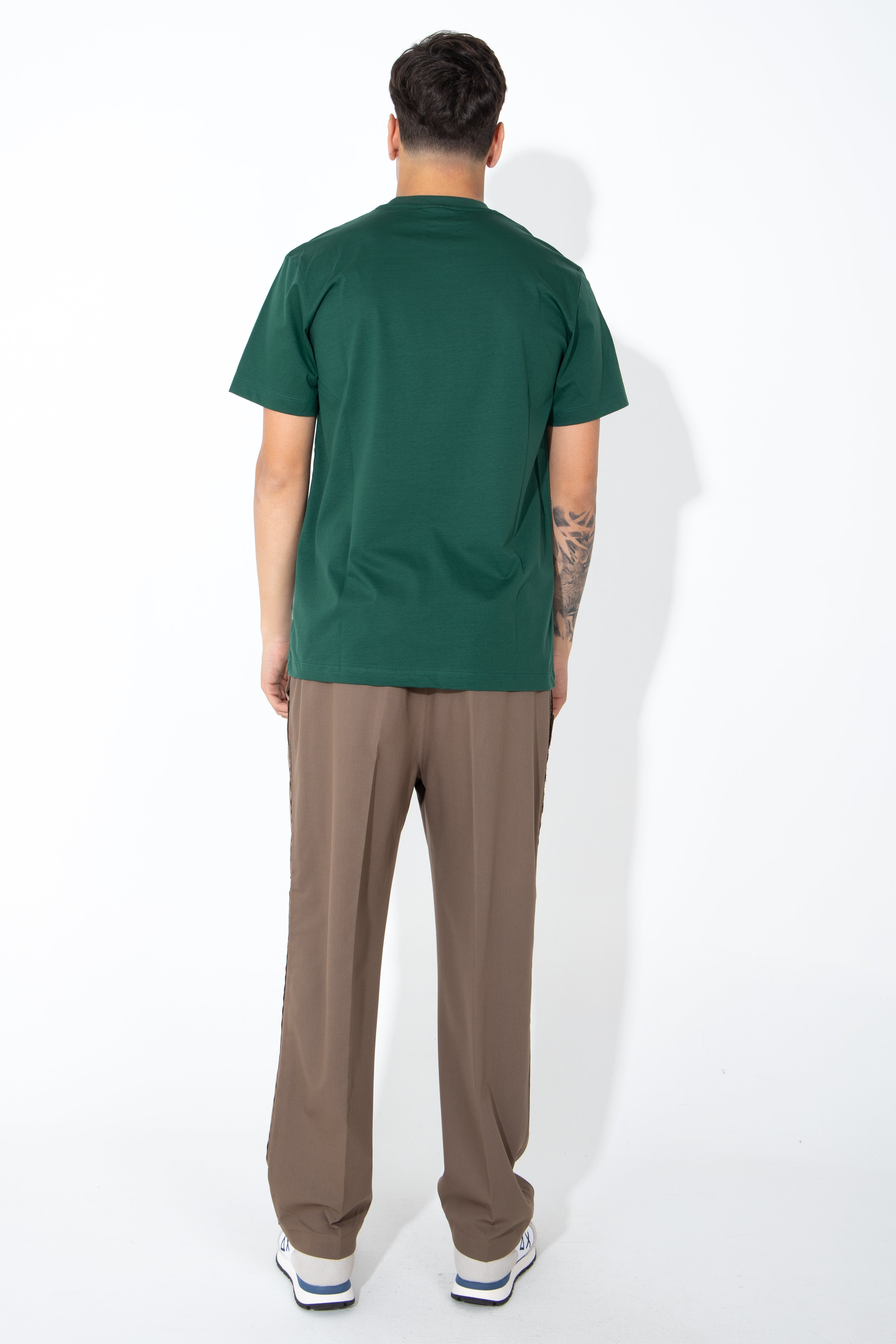 T-shirt con stemma logato