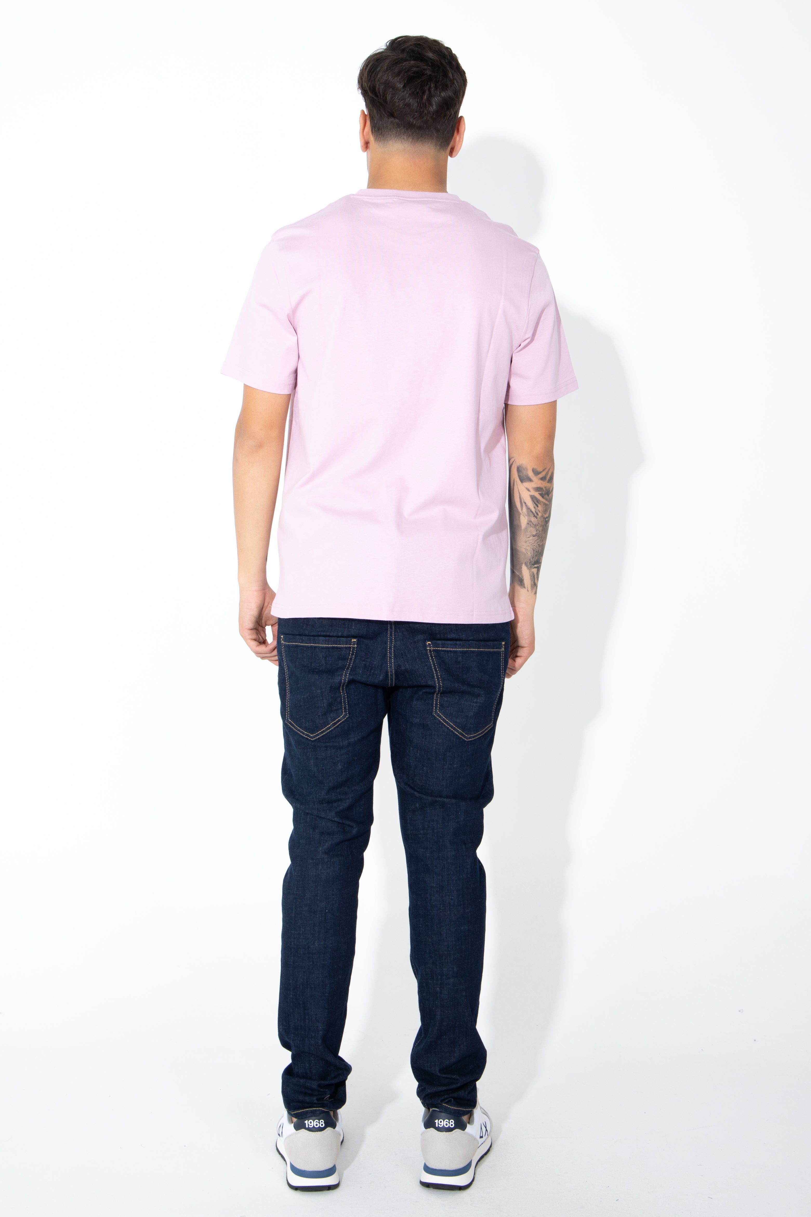 T-shirt con logo giallo