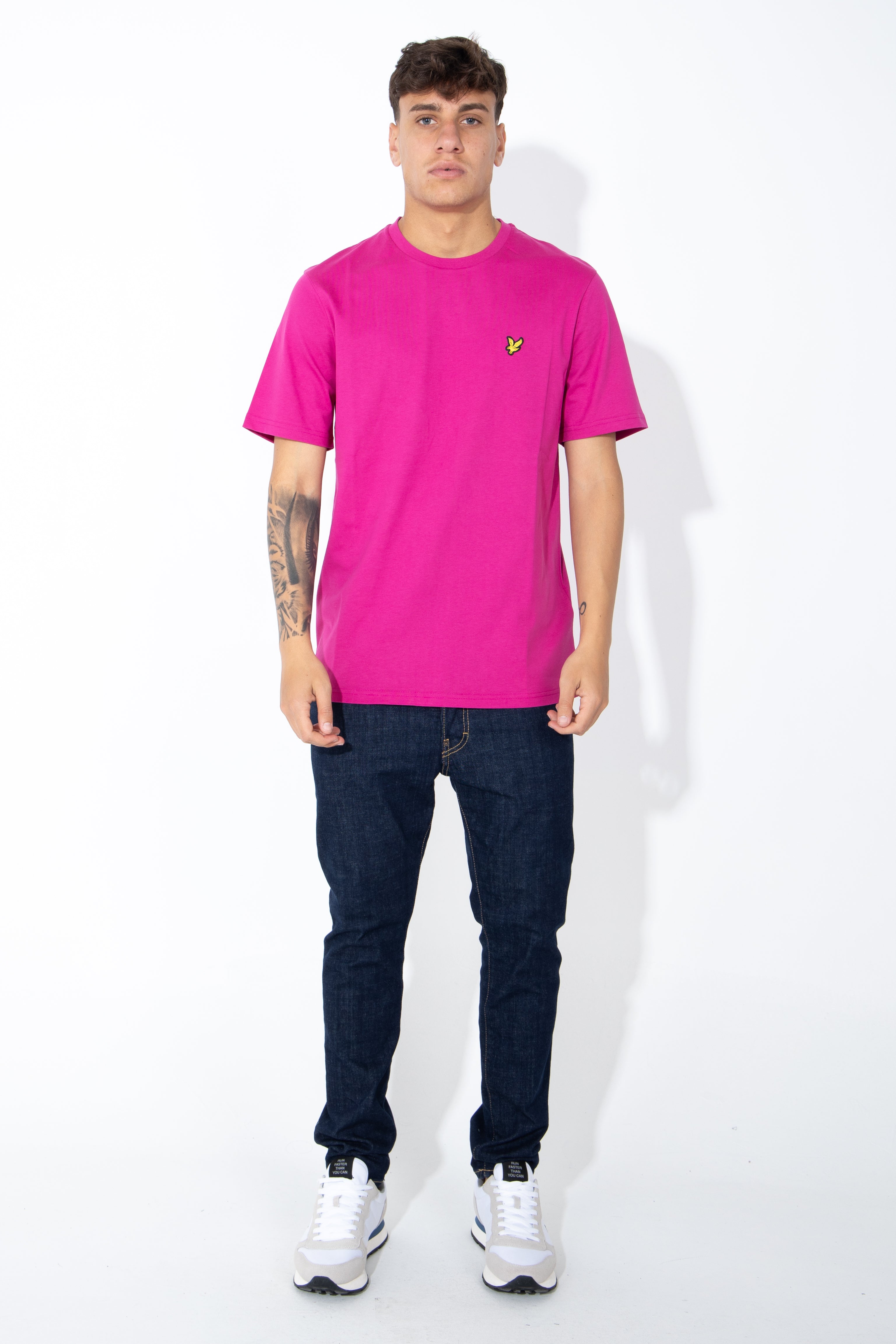 T-shirt con logo giallo