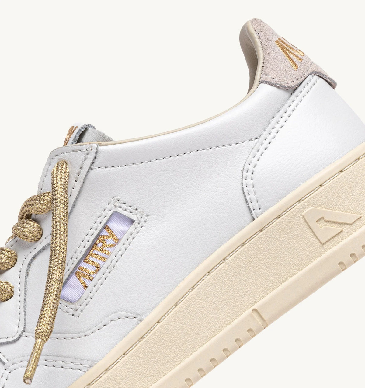 SNEAKERS MEDALIST LOW