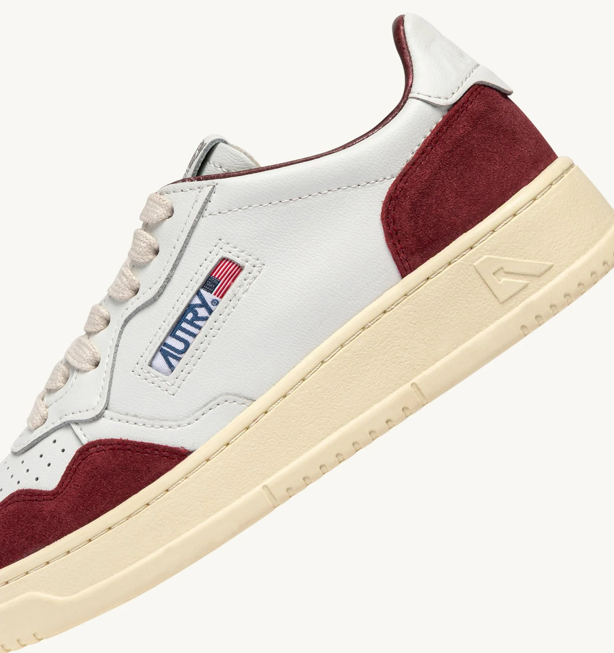 SNEAKERS MEDALIST LOW