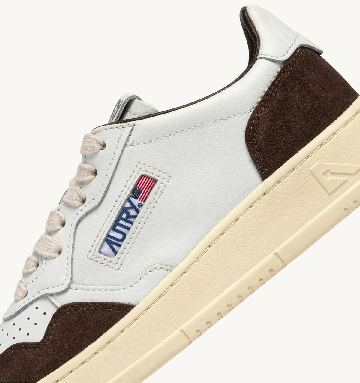 SNEAKERS MEDALIST LOW