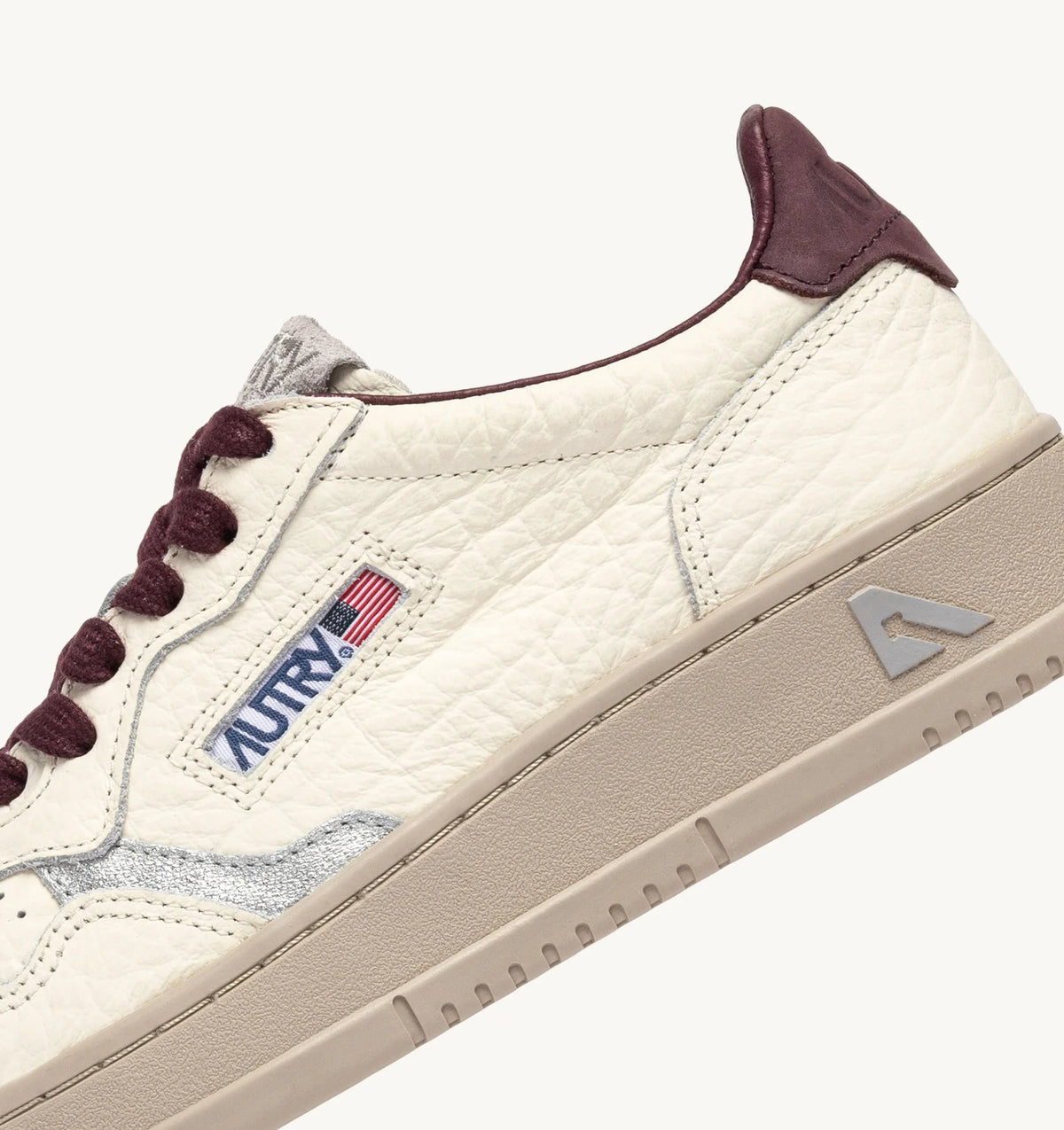 SNEAKERS MEDALIST LOW