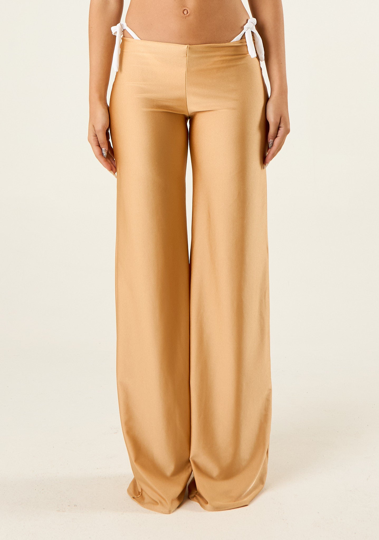 Pantalone in lycra a zampa