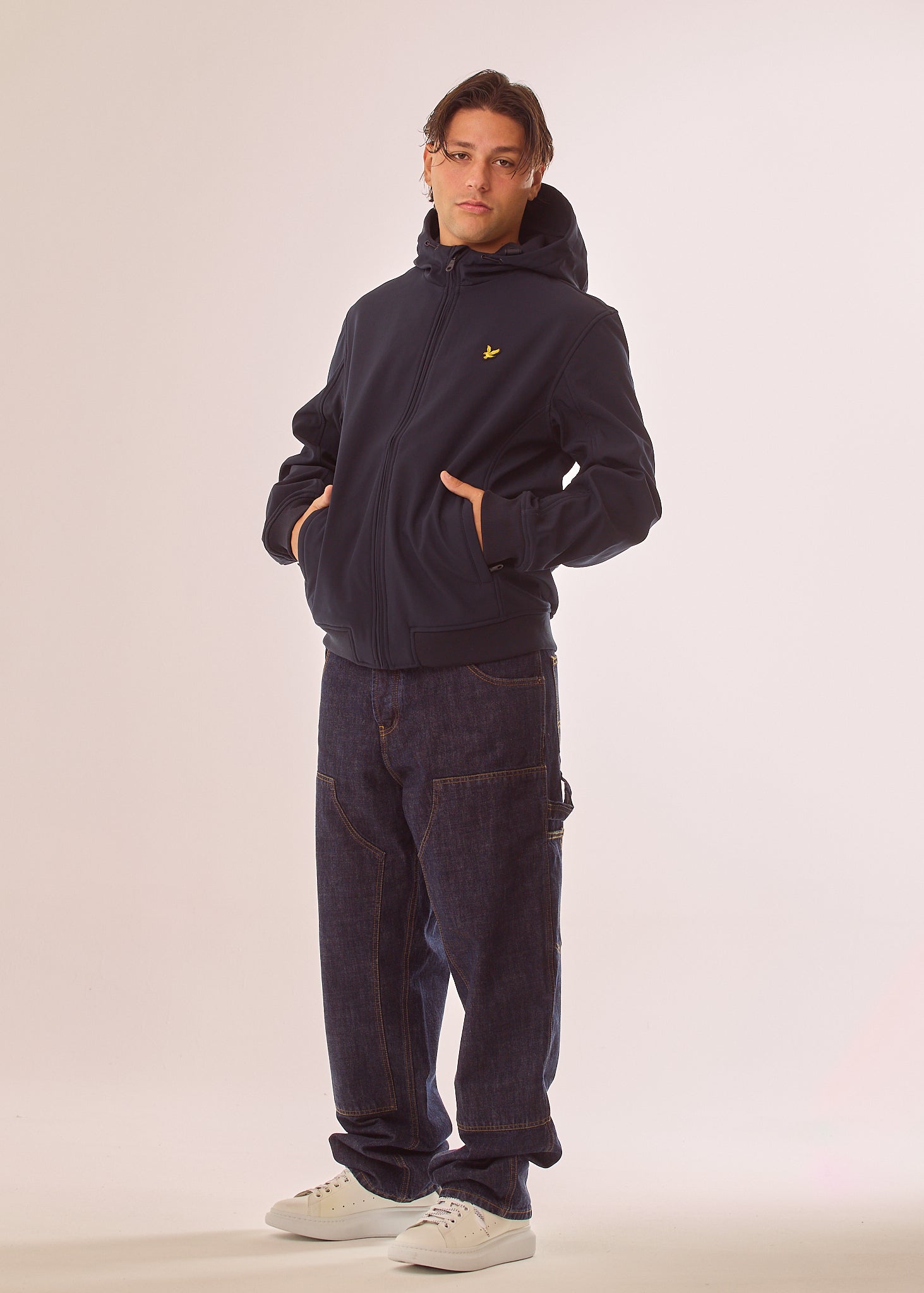 Giubbino in softshell con cappuccio