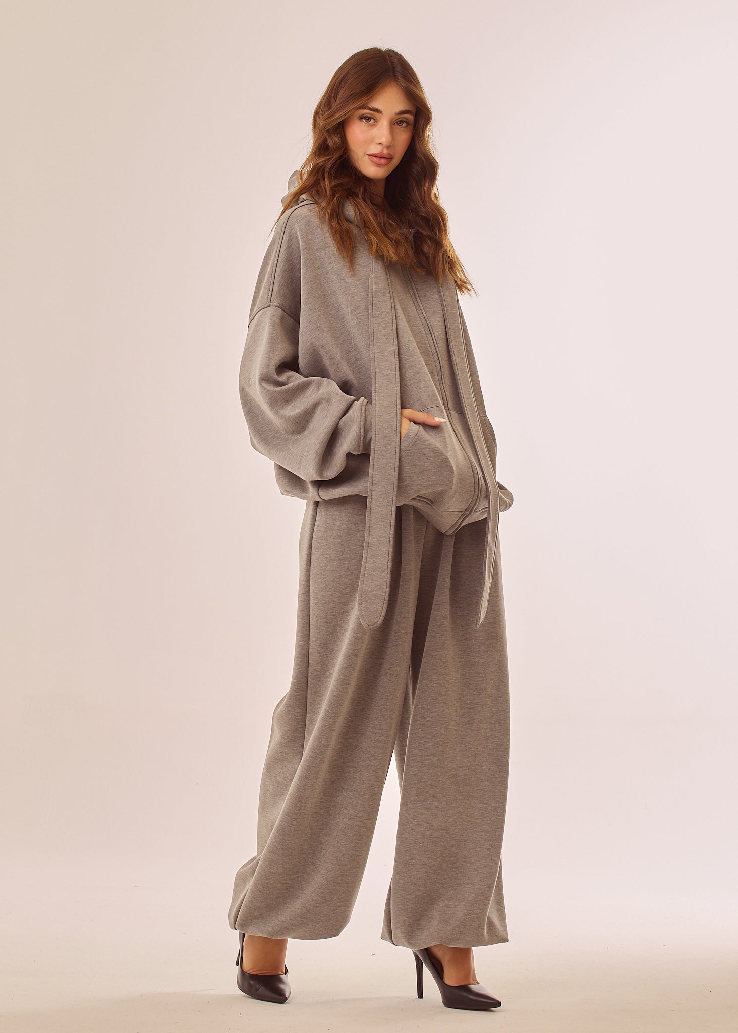 Pantalone tuta over in tessuto soft