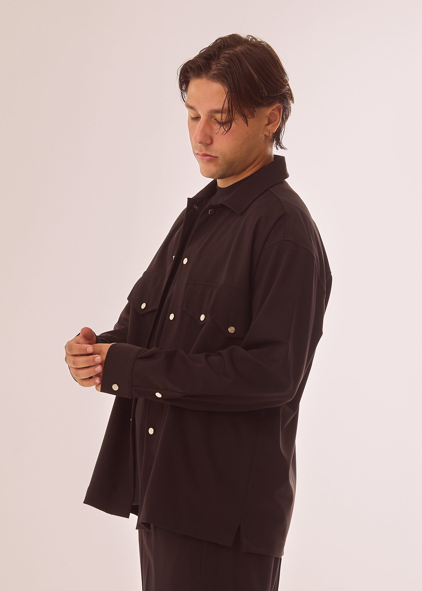 Camicia con doppie tasche frontali