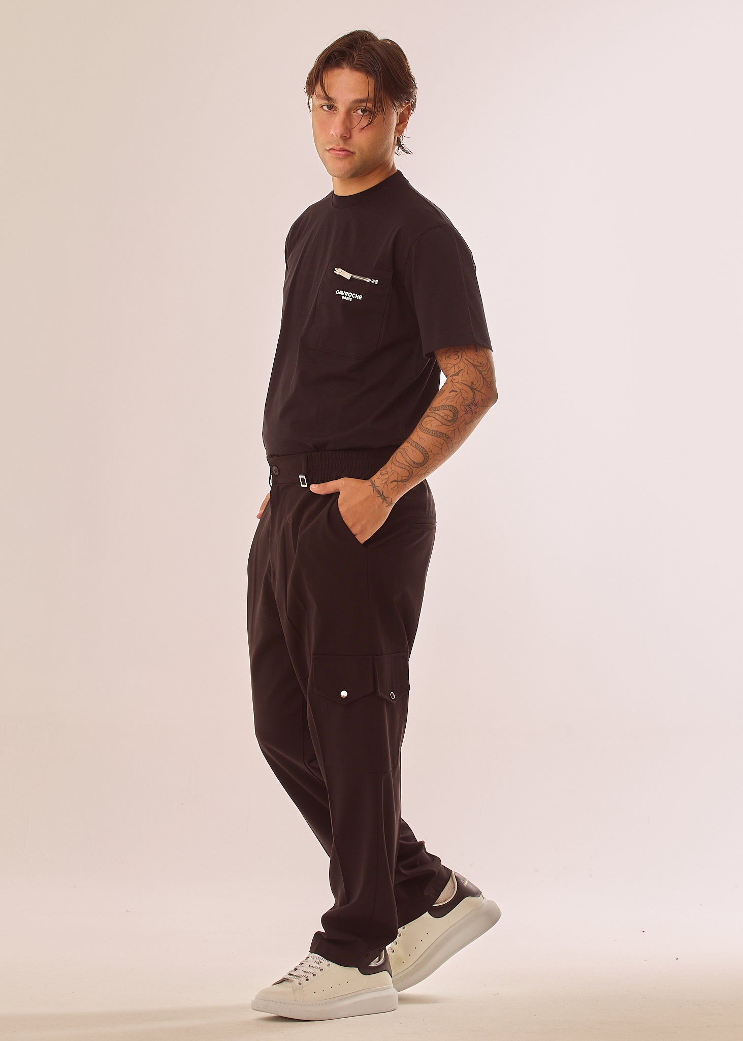 Pantalone comodo con doppie tasche