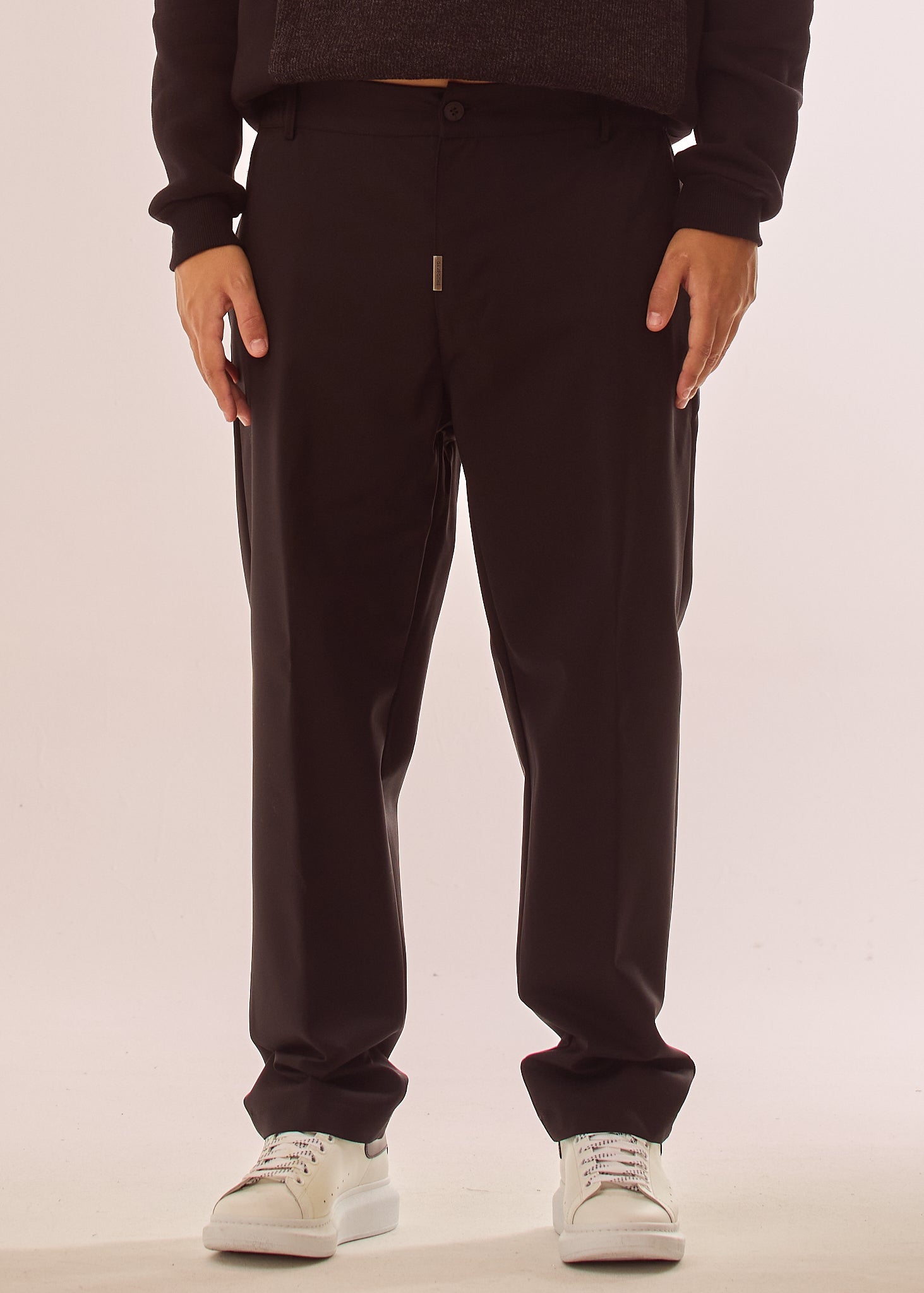 Pantalone a taglio classico