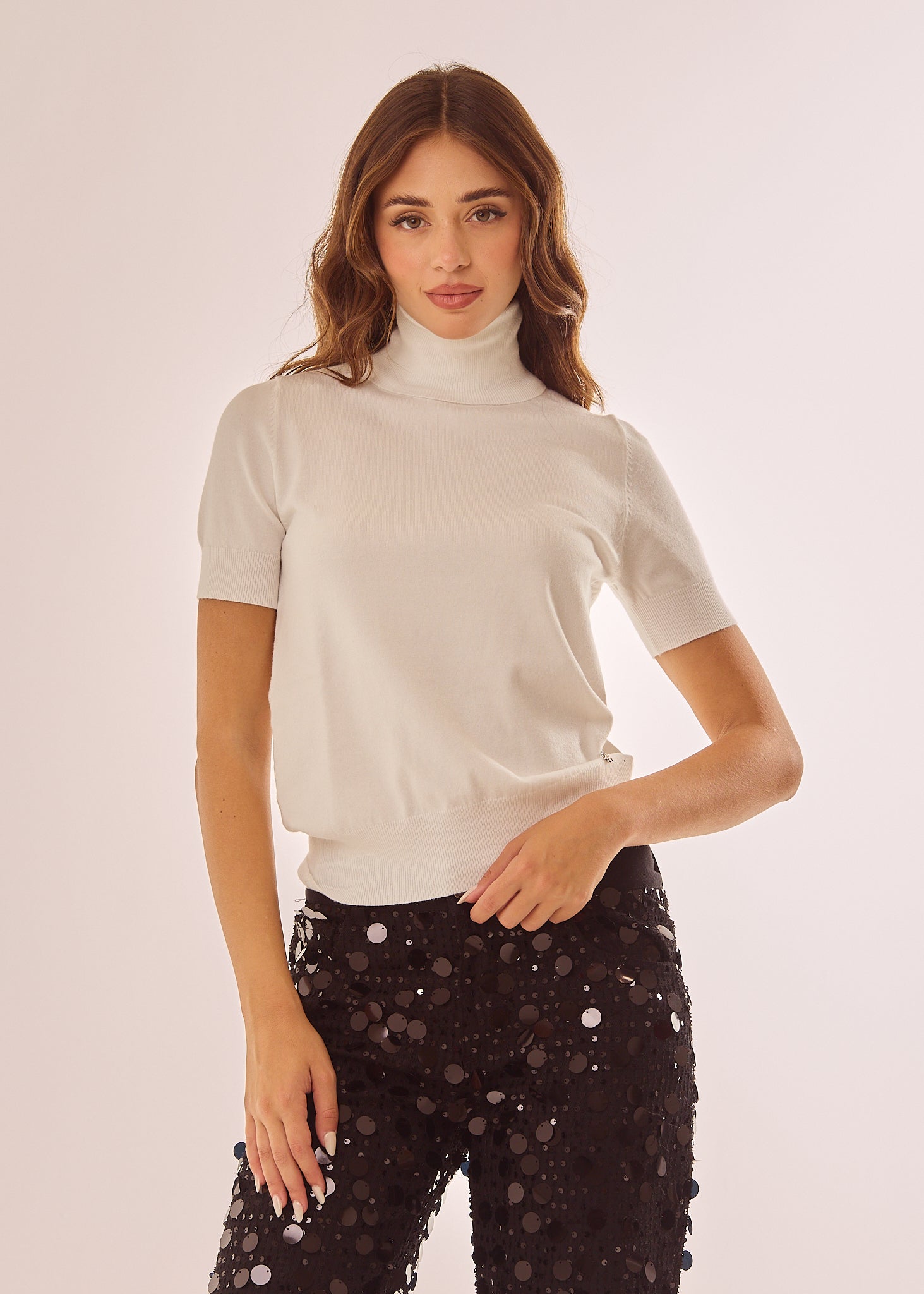 Maglia dolcevita a mezze maniche