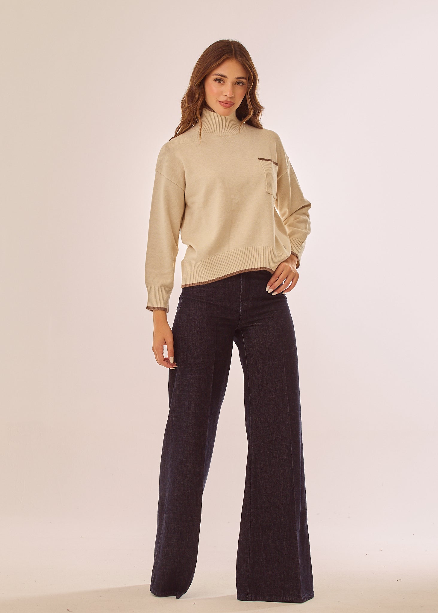 Jeans elegante a zampa