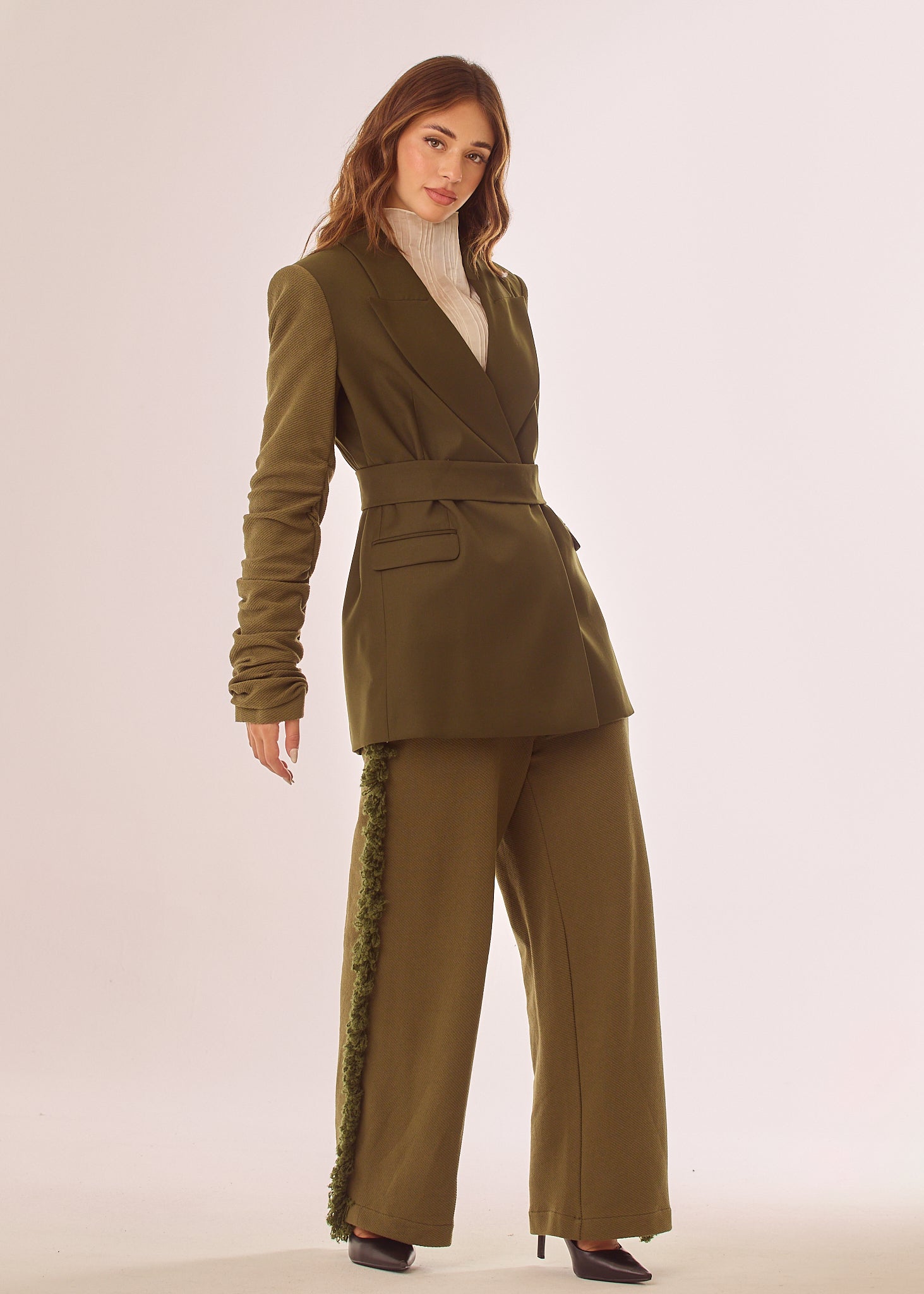 Pantalone palazzo con frange laterali