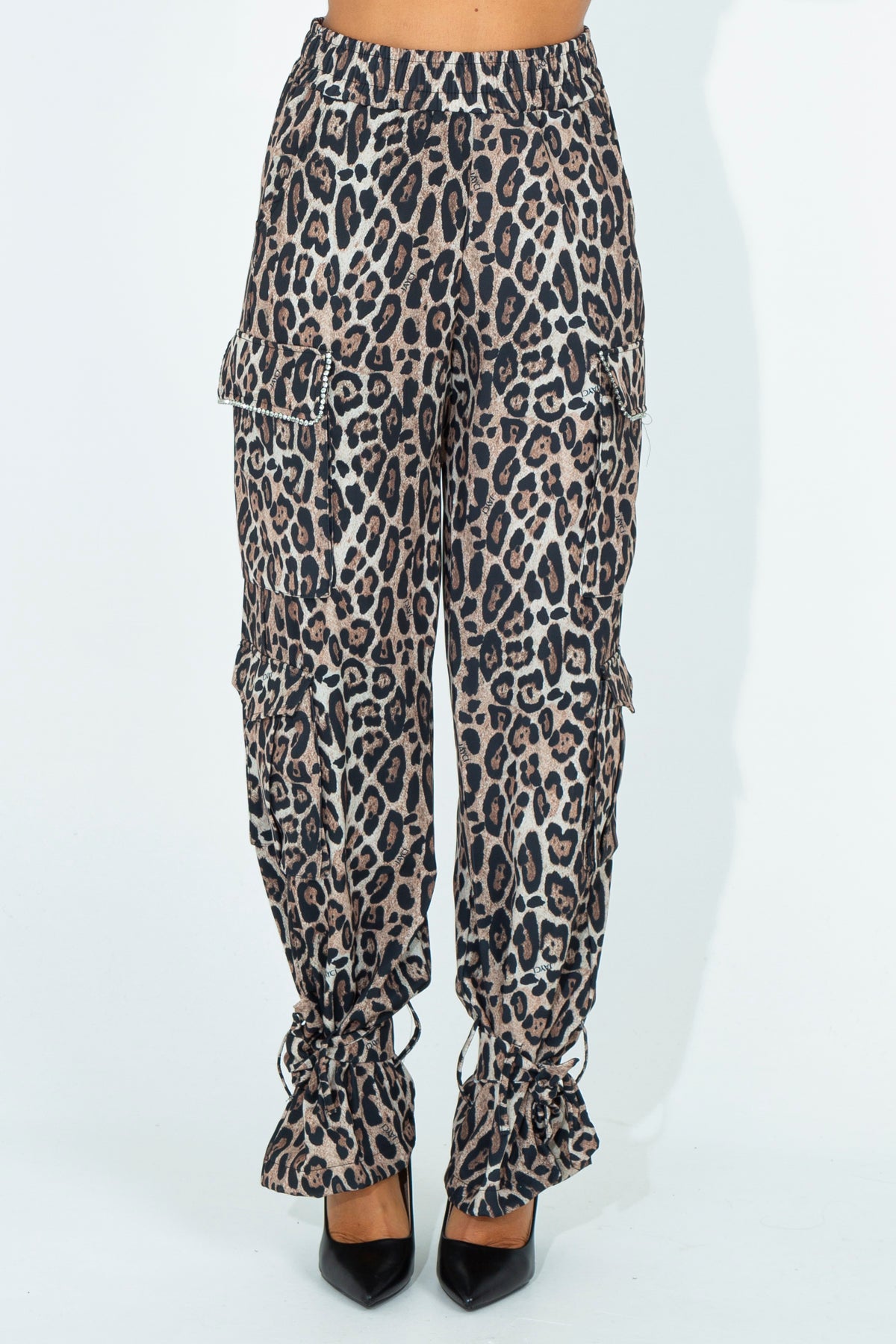 Animal print trousers with ankle detail