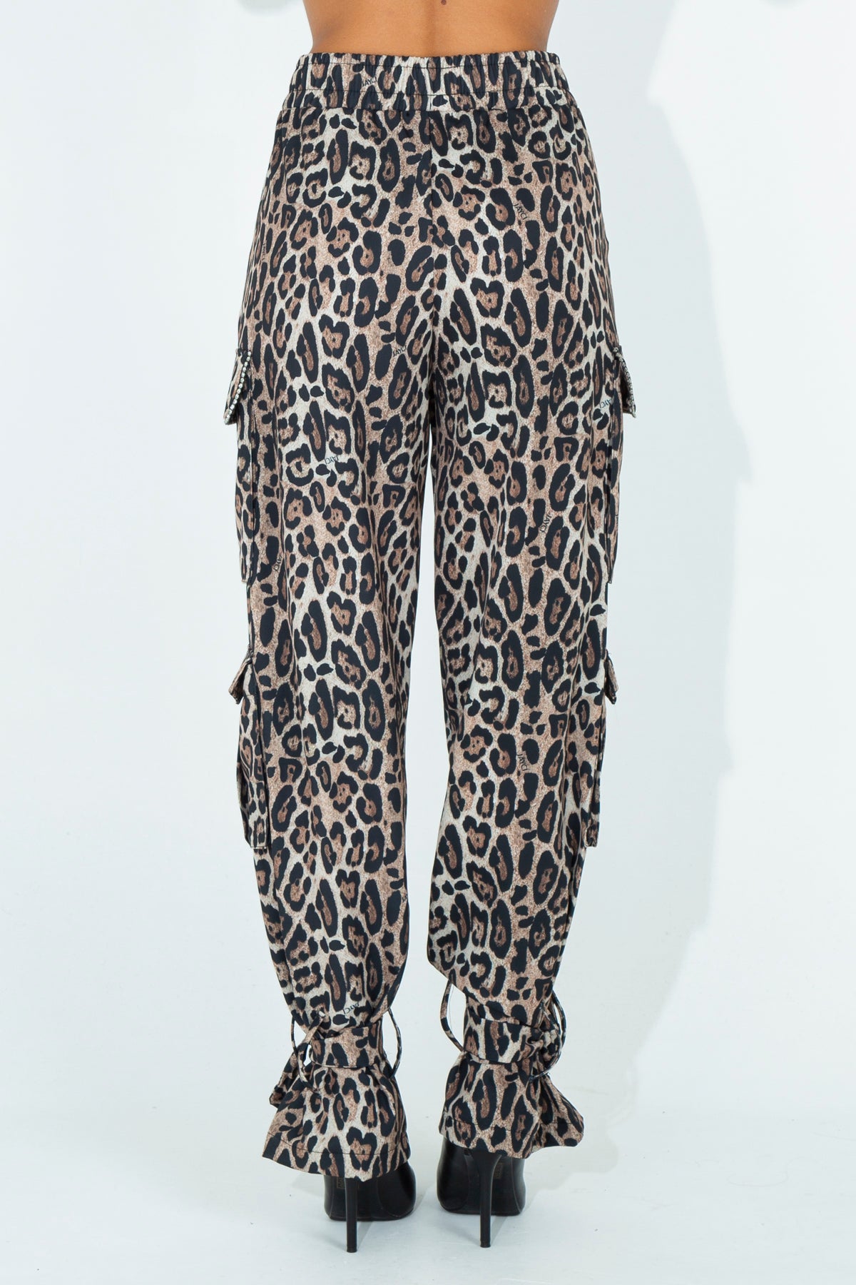 Animal print trousers with ankle detail