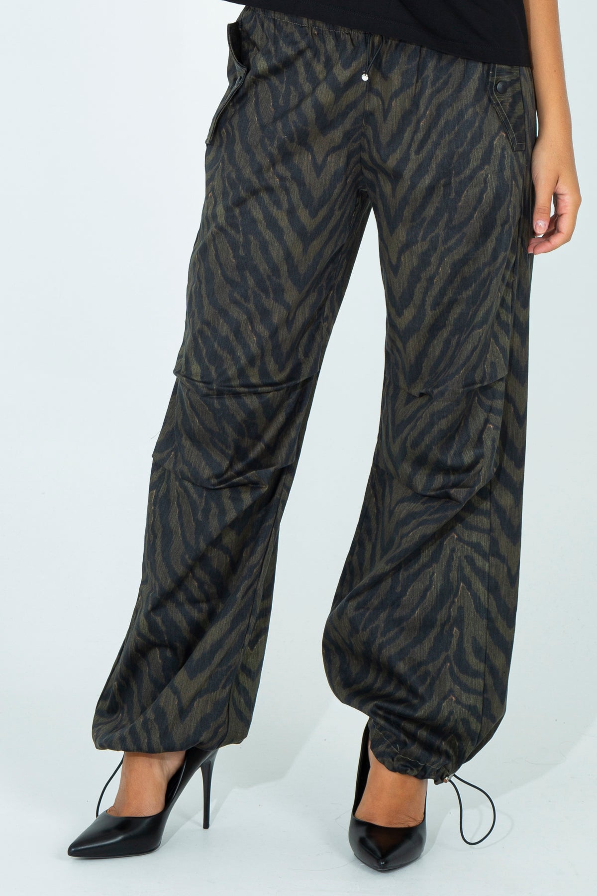 Animal print baggy trousers