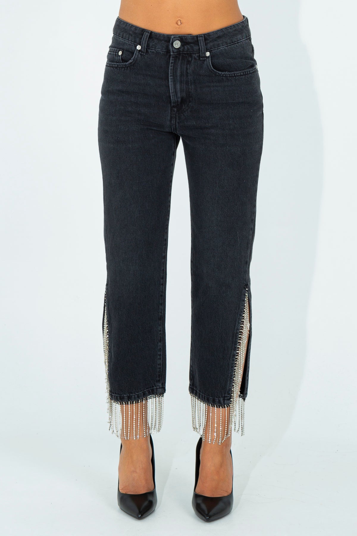 Jeans with rhinestone fringes