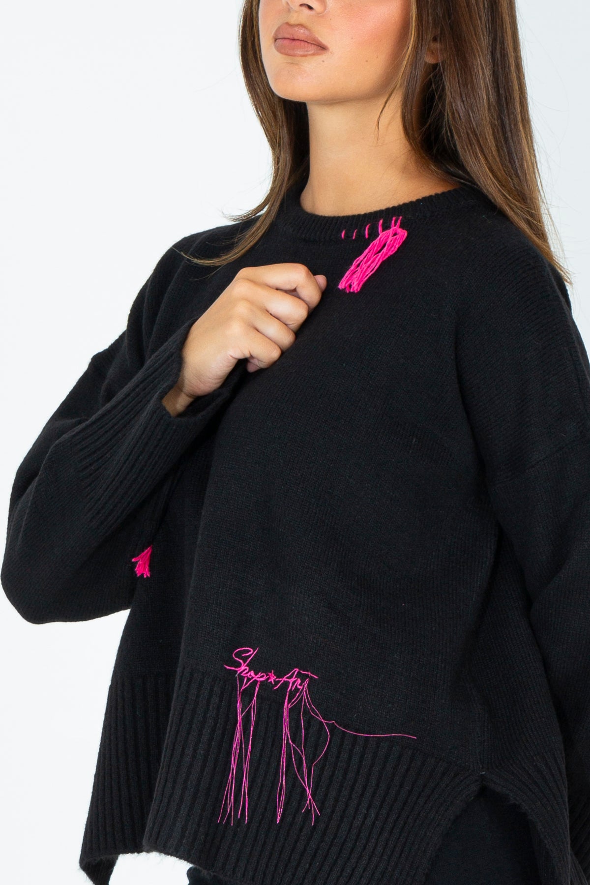 Boxy sweater with embroidery