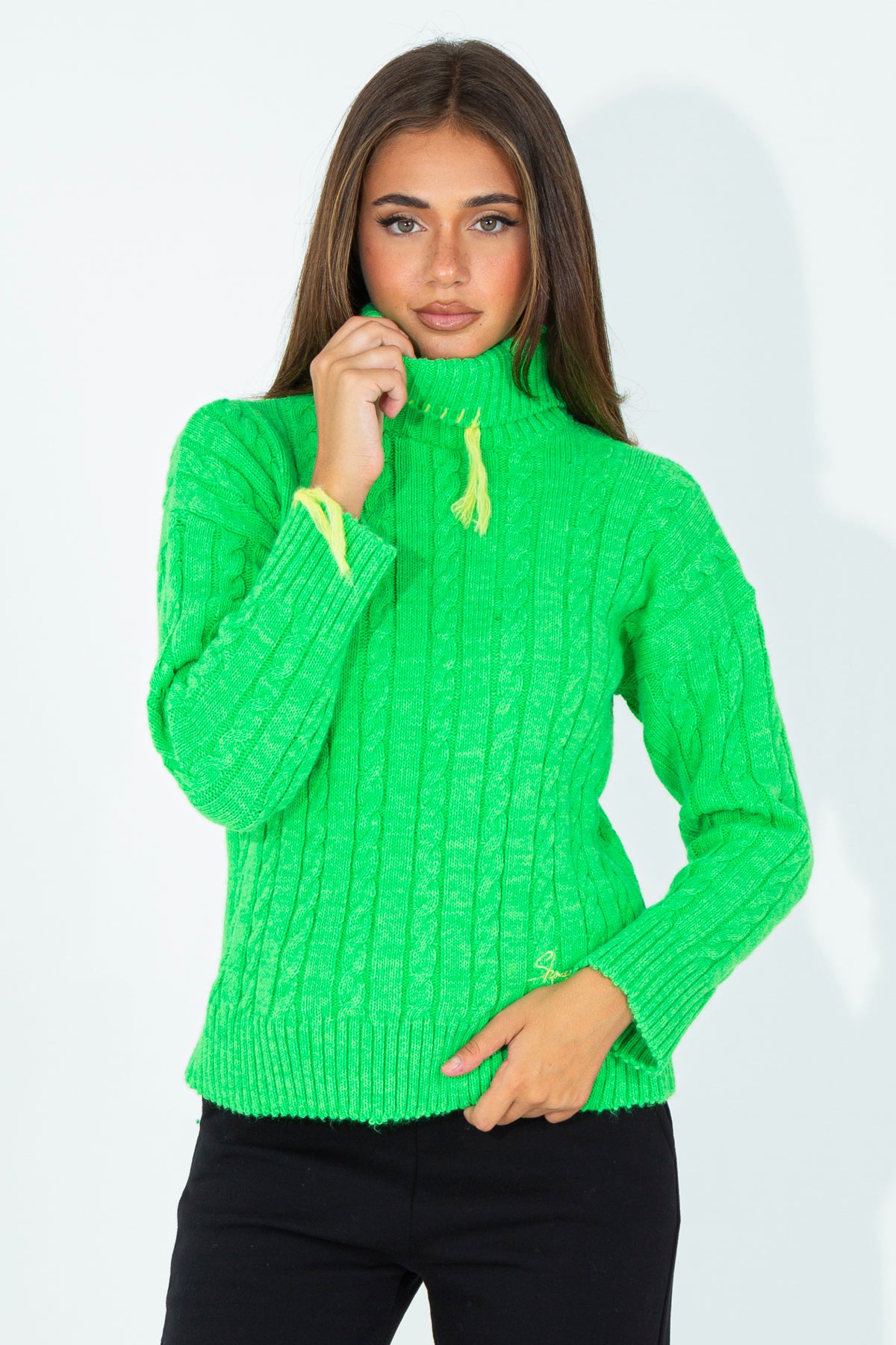 Turtleneck sweater with embroidery