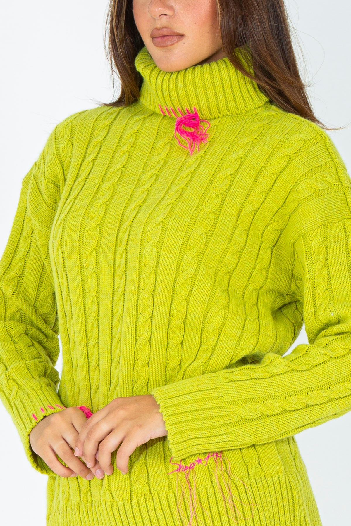 Turtleneck sweater with embroidery