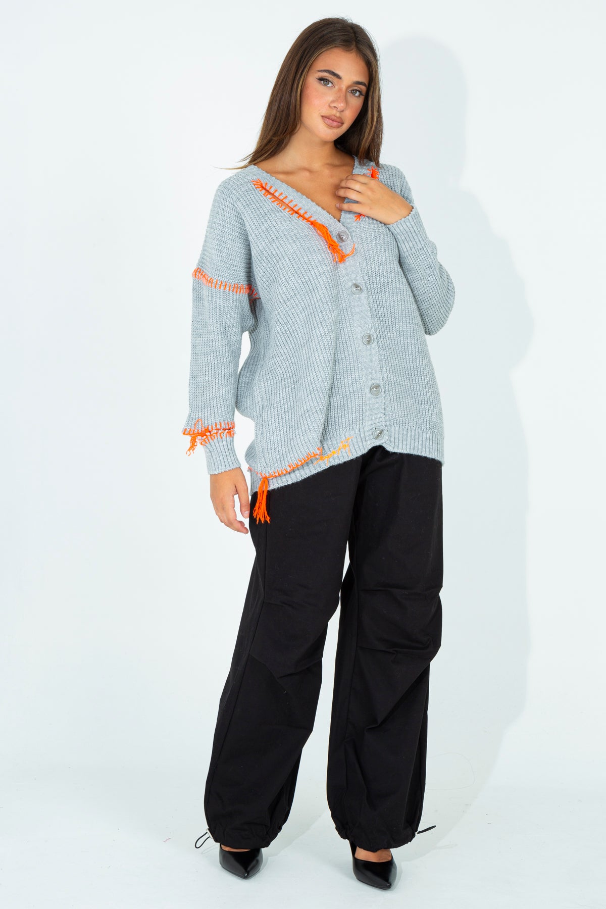 Cardigan in maxi maglia con ricami