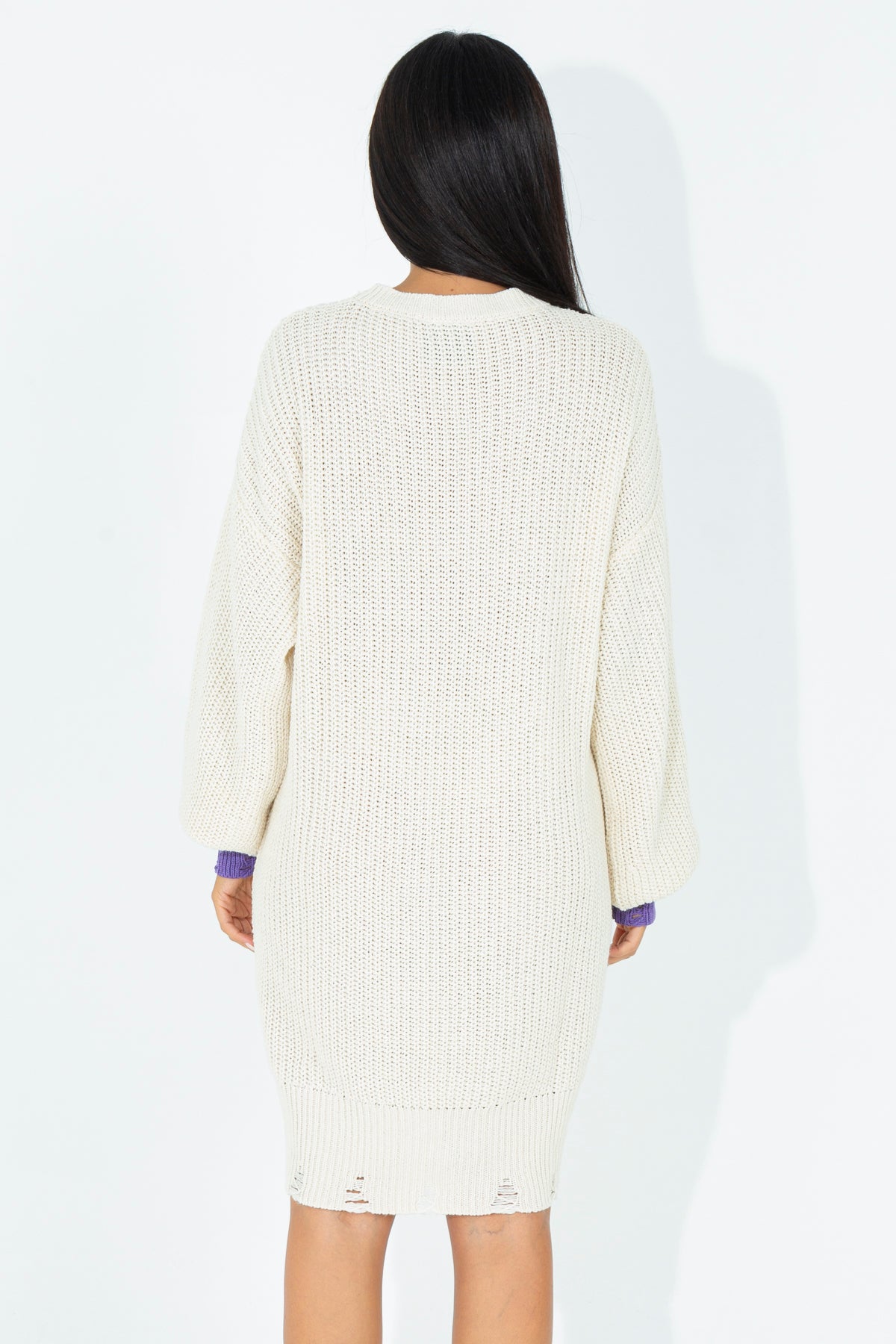 Chunky knit dress with details