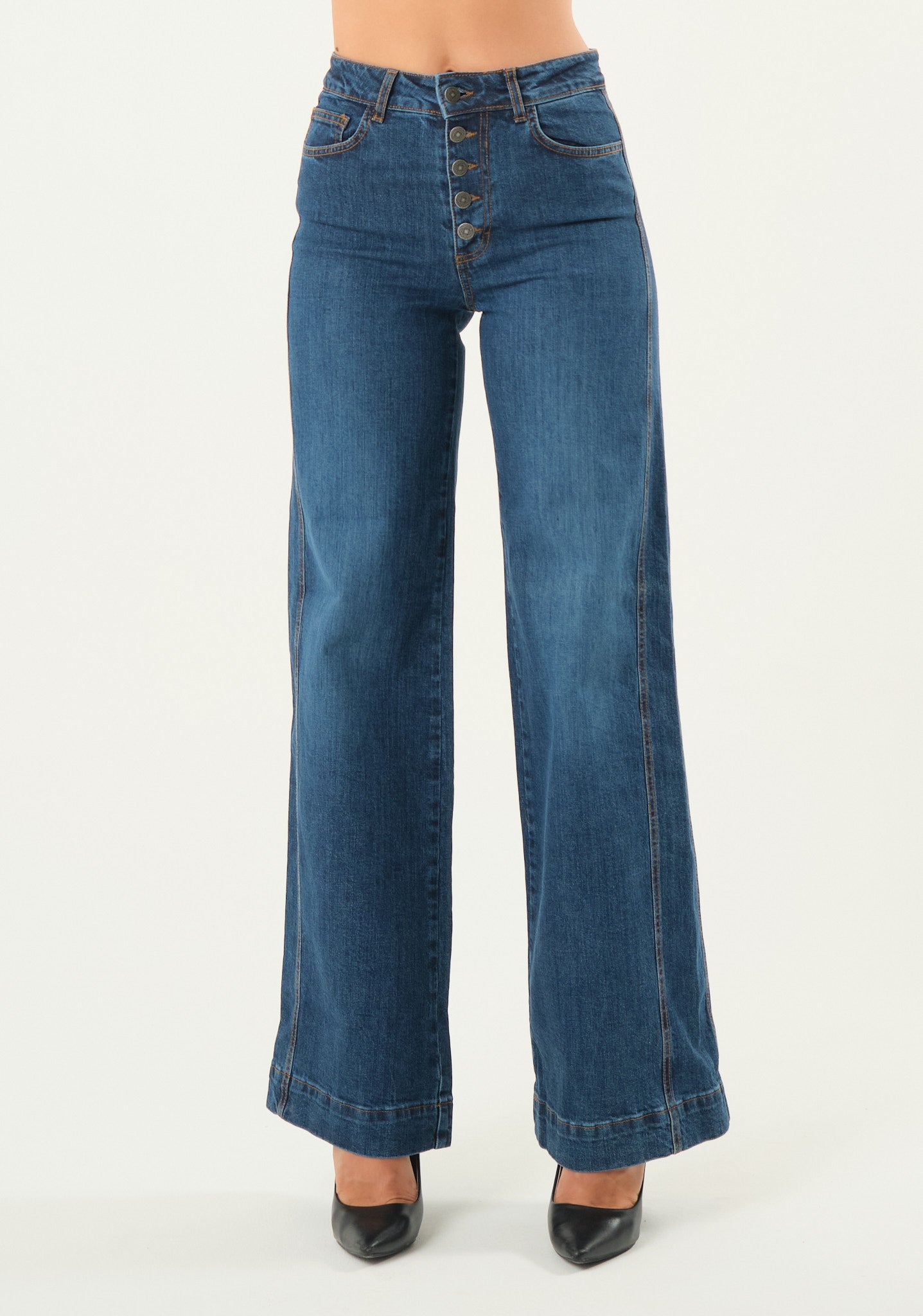 Jeans a gamba larga