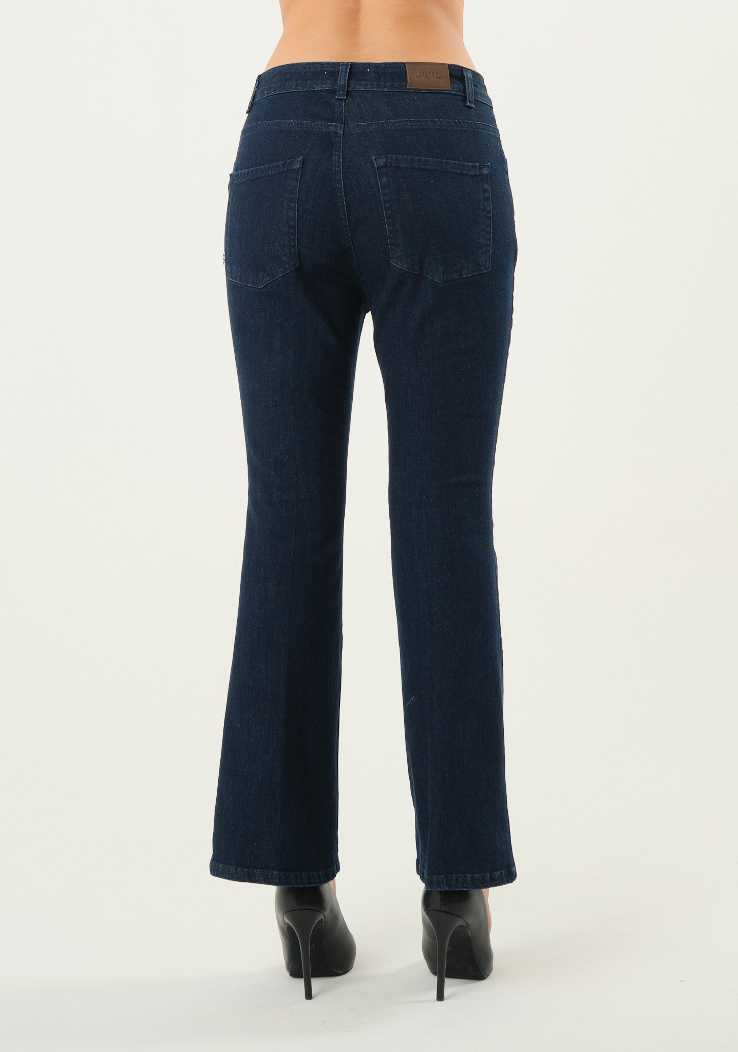 Jeans a trombetta