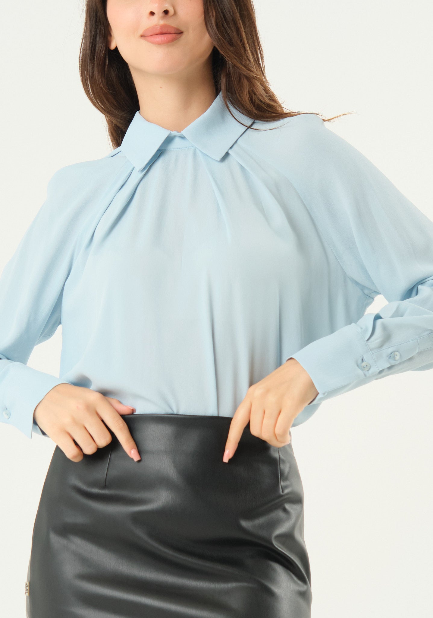 Blusa in georgette tinta unita