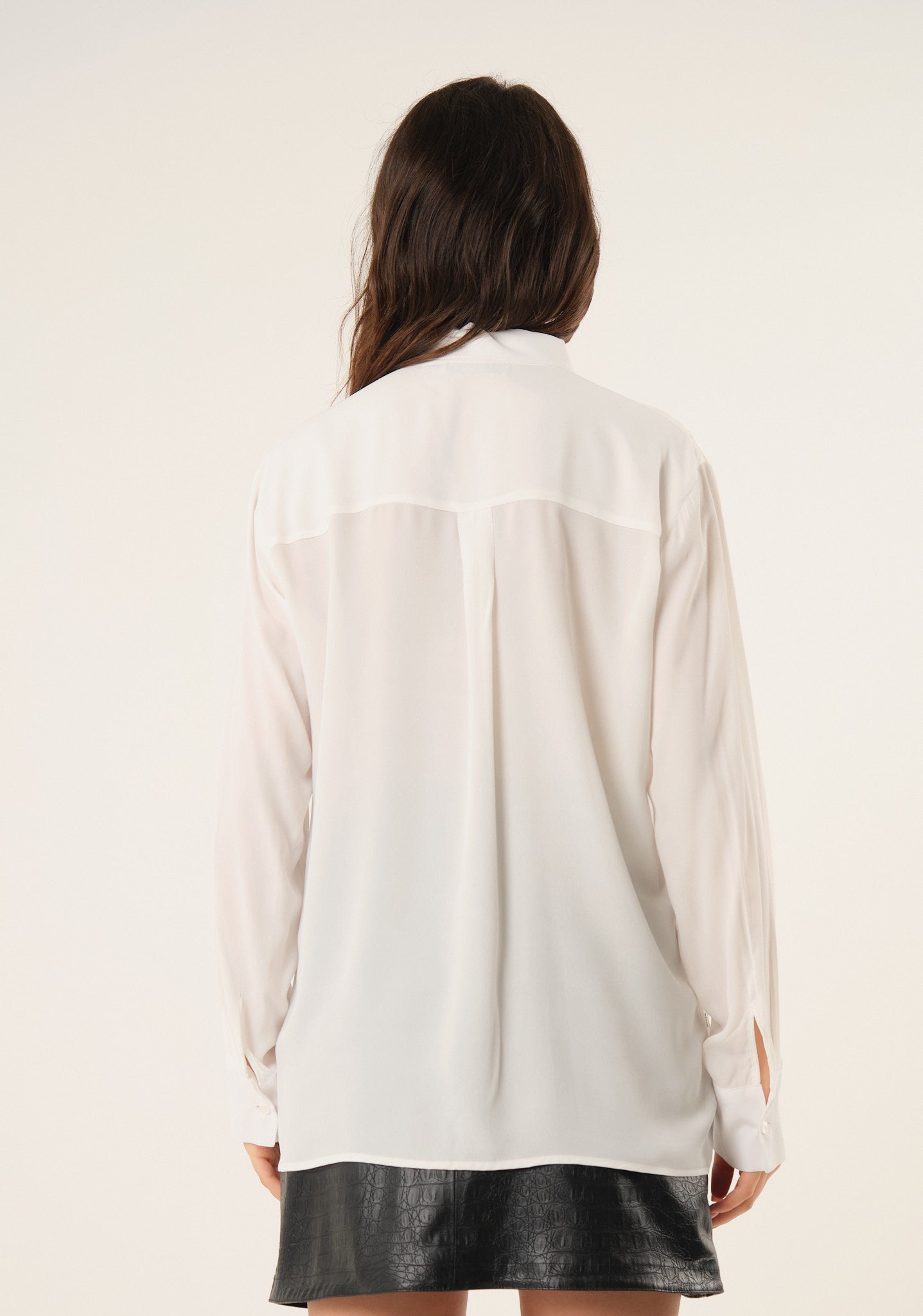 Camicia in georgette con applicazioni
