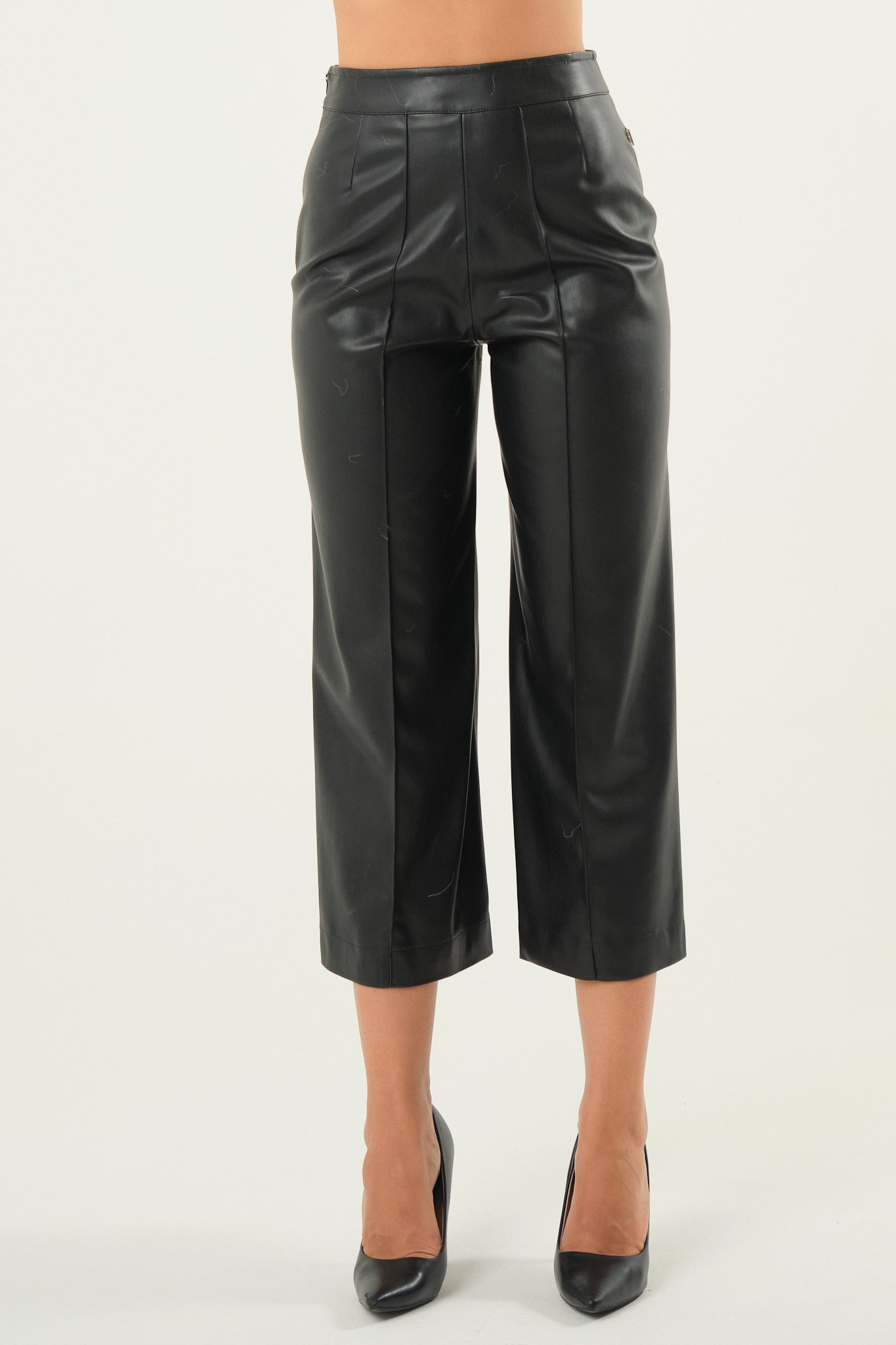 Pantalone palazzo 7/8 in ecopelle