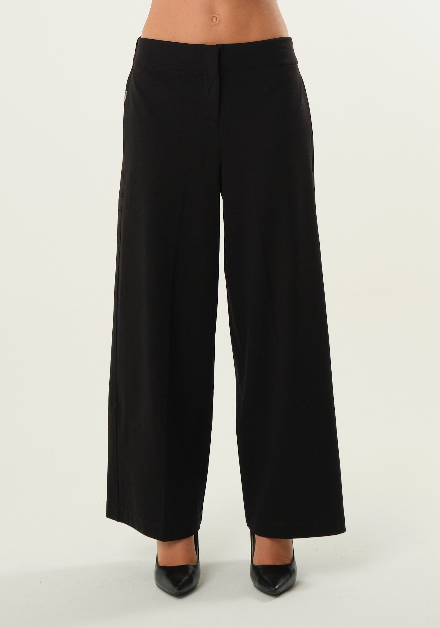 Pantalone in tessuto fermo a tinta unita