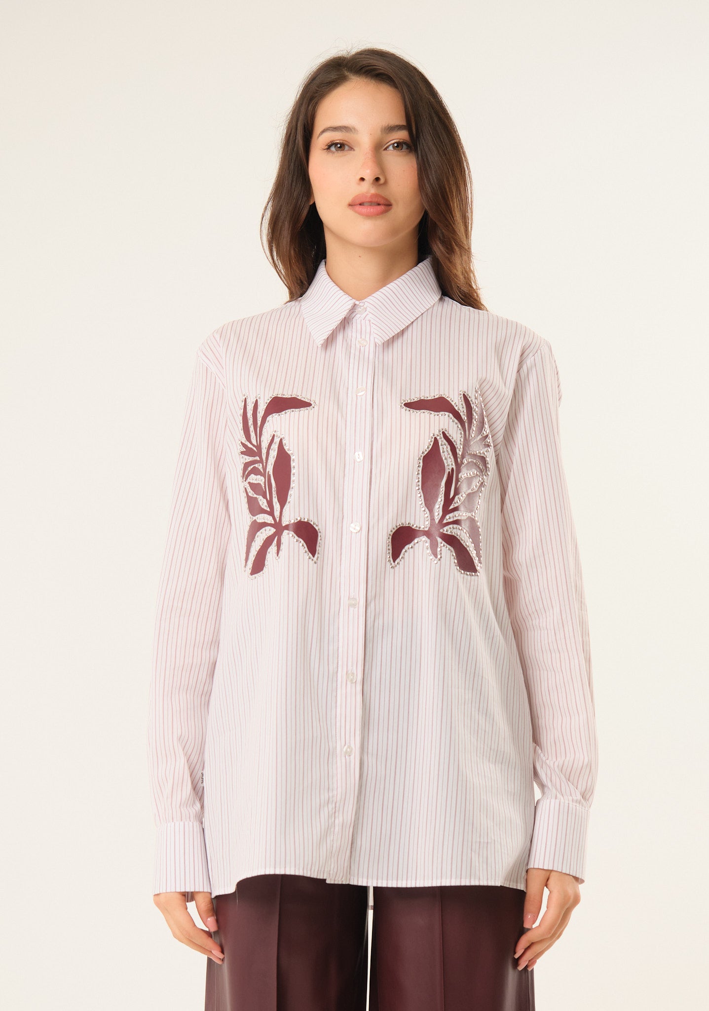 Camicia a righe con inserti in ecopelle