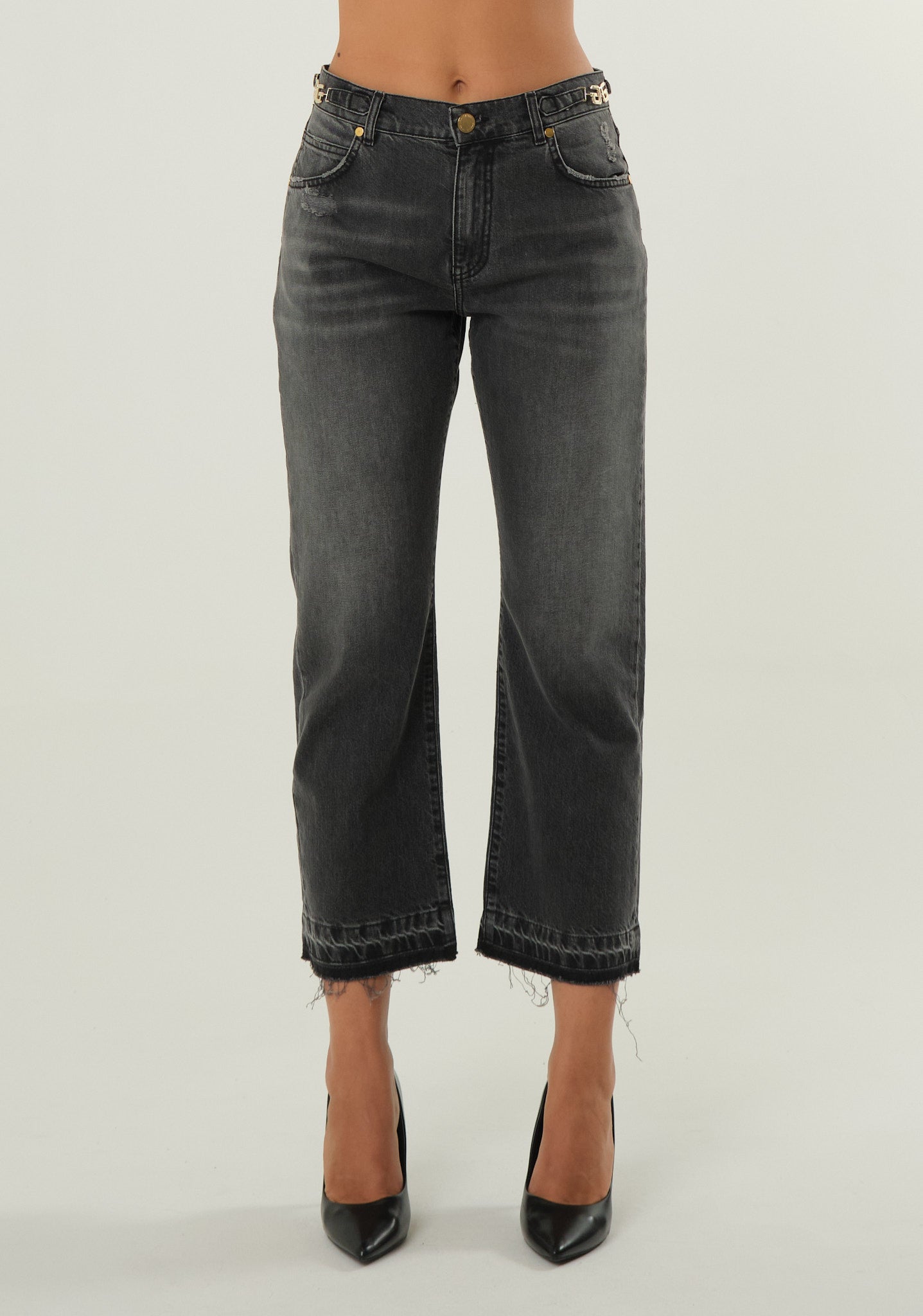 Jeans boyfit con dettagli