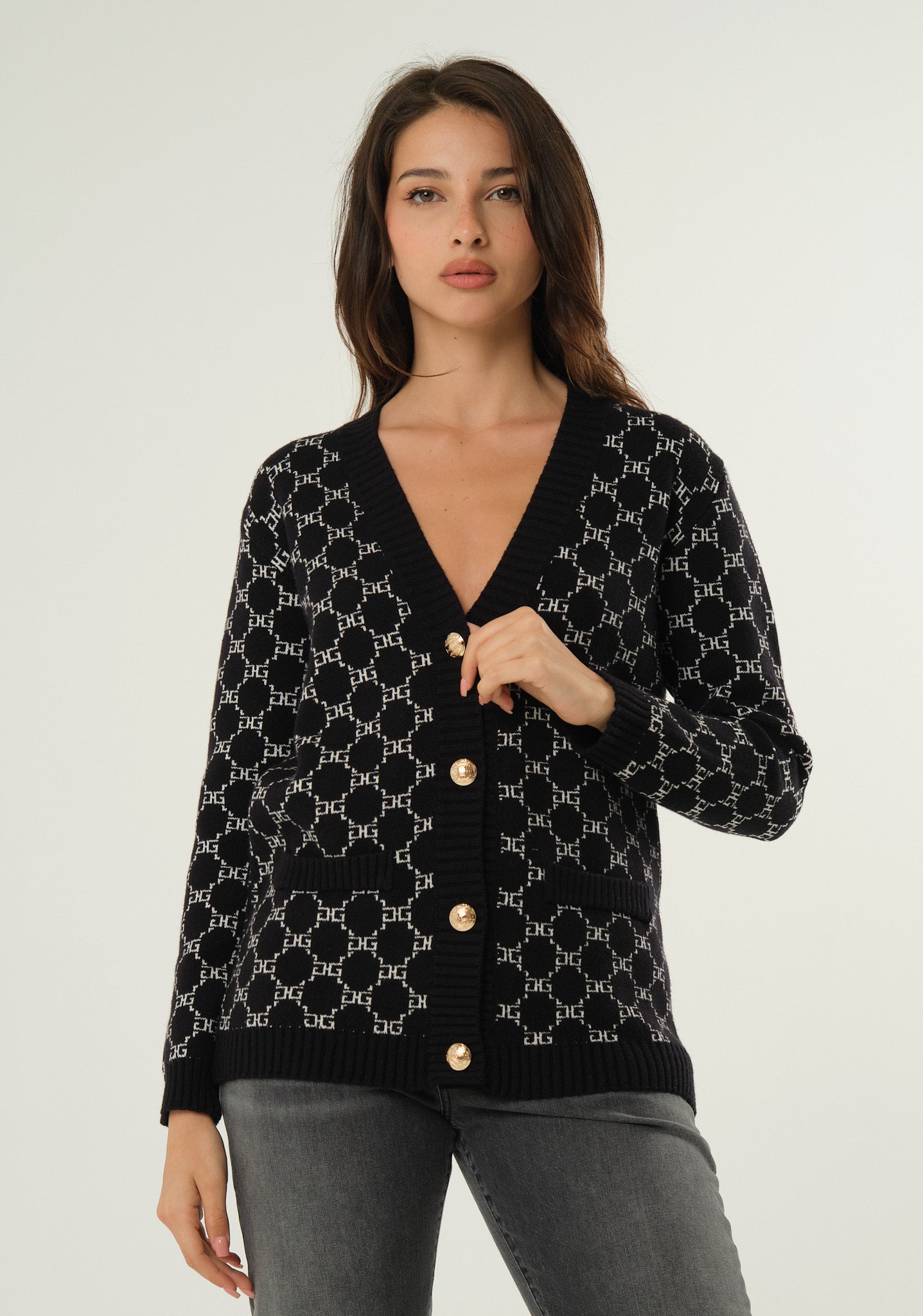 Cardigan con logo a intarsio