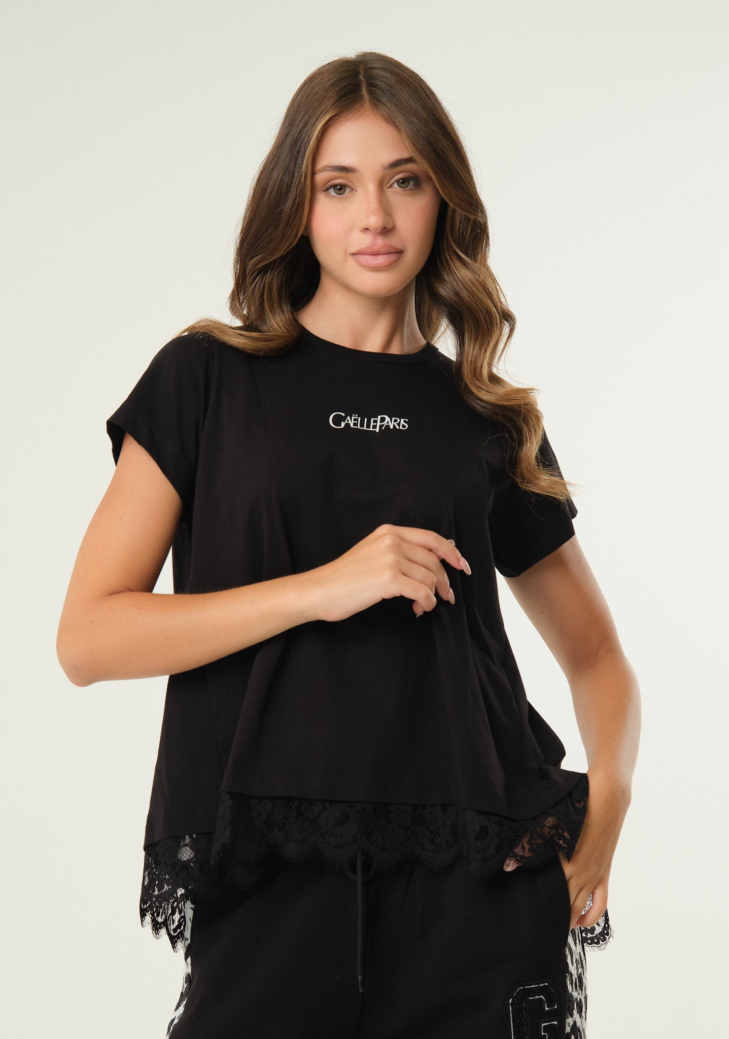 T-shirt con inserto plisse'