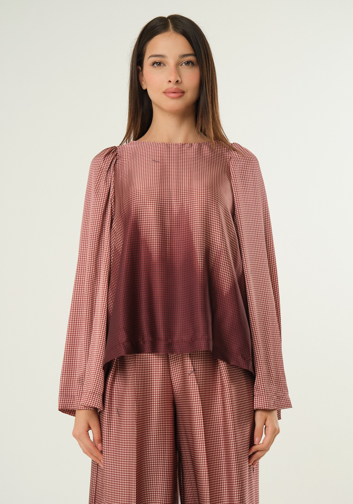Blusa in fantasia sfumata