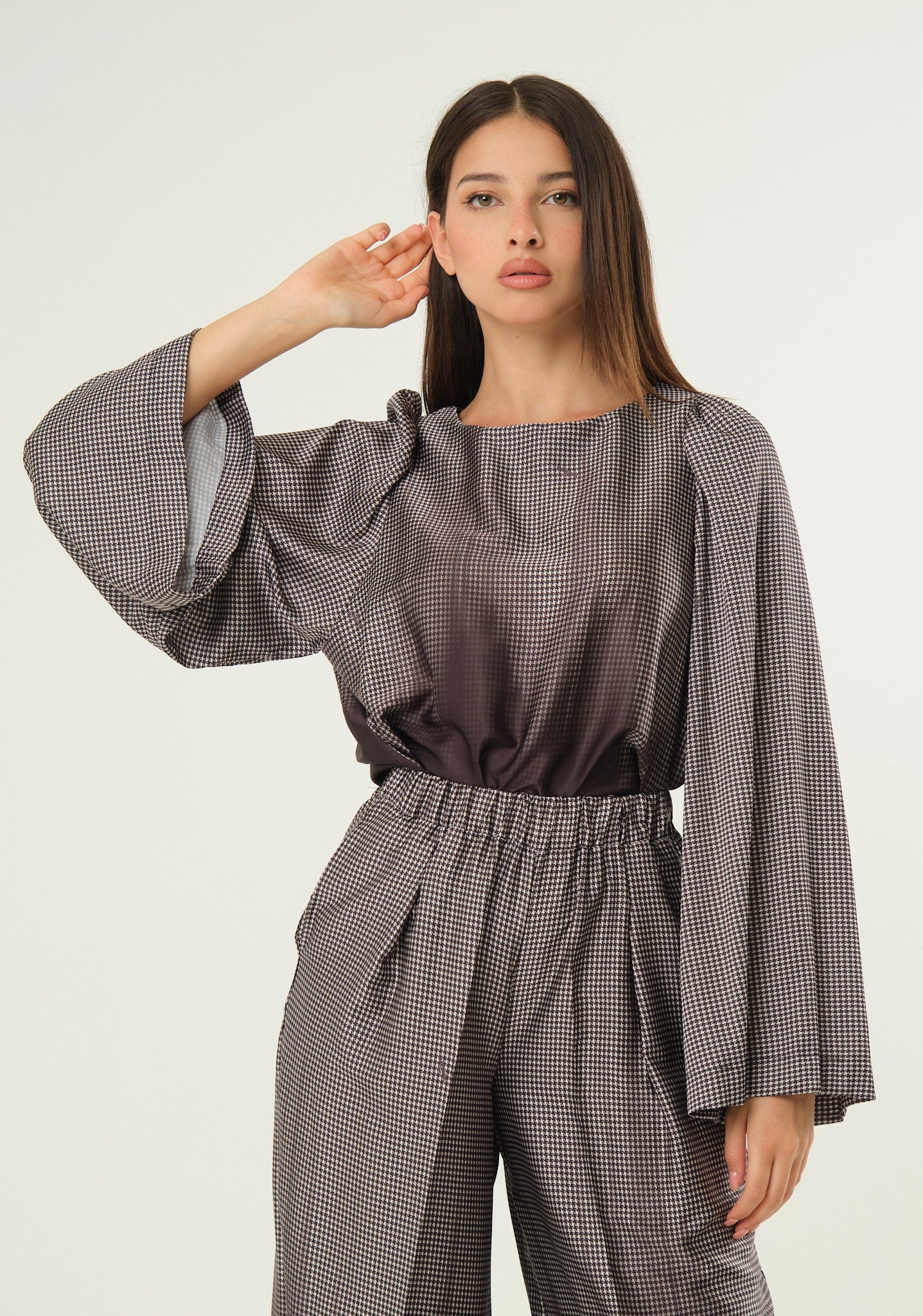 Blusa in fantasia sfumata