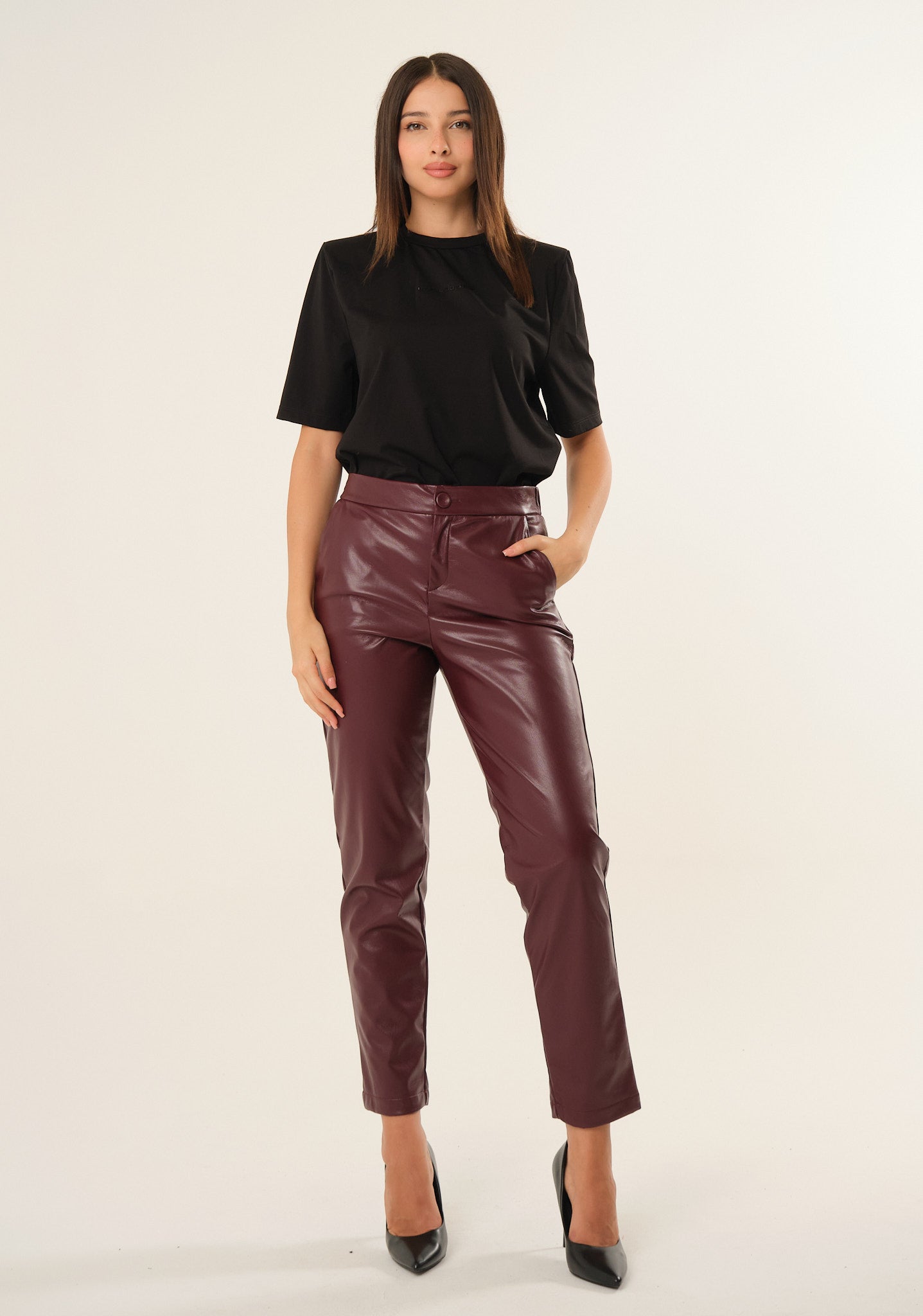 Pantaloni in ecopelle