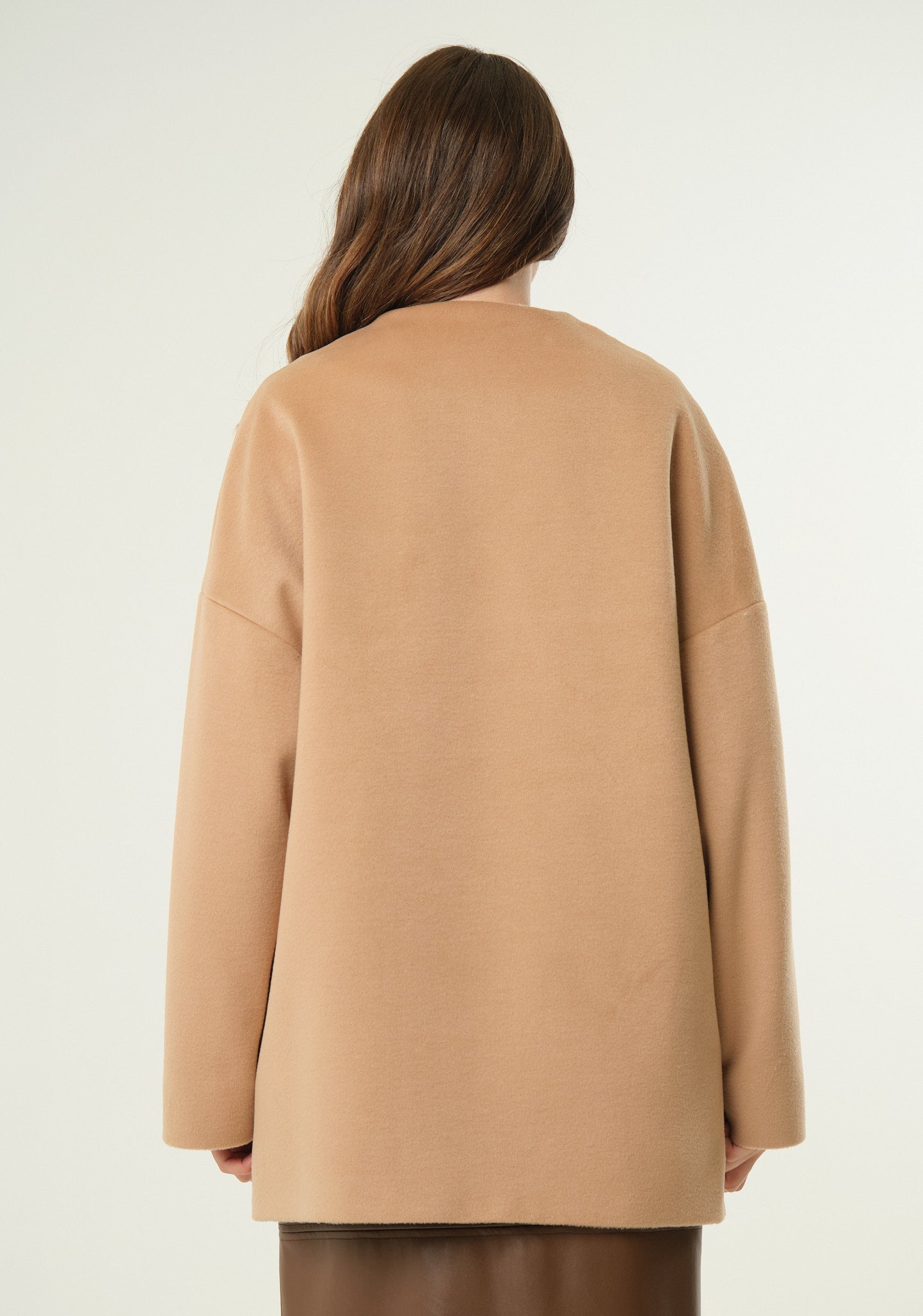 Cappotto corto senza collo