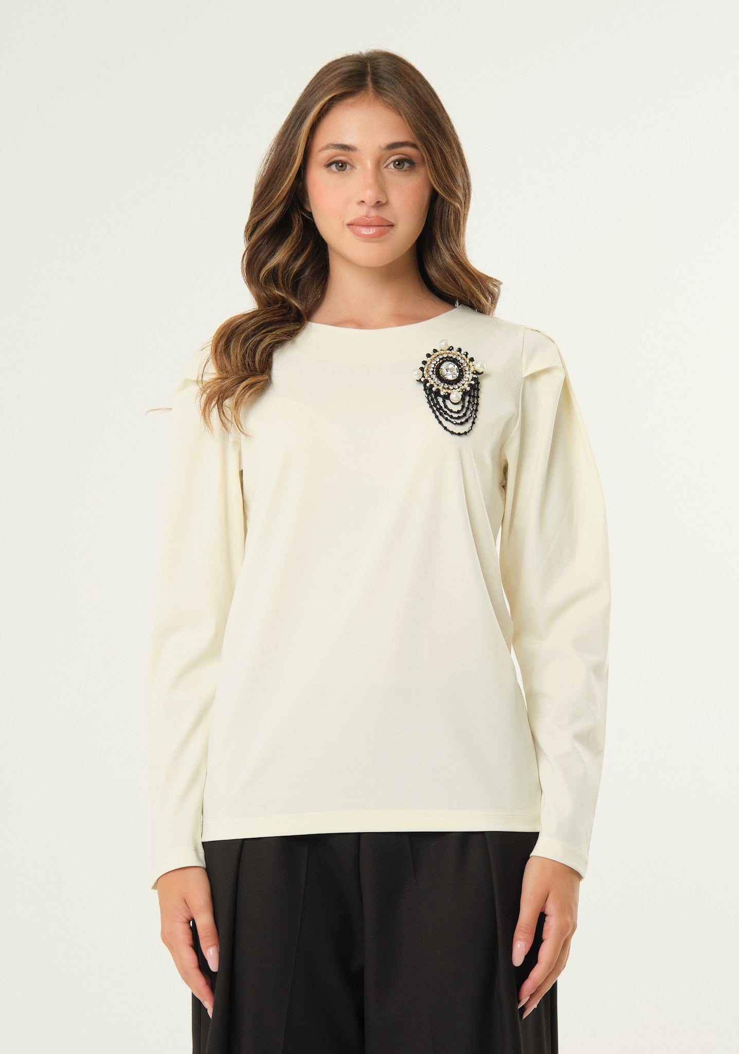 Maglia in jersey con spilla removibile